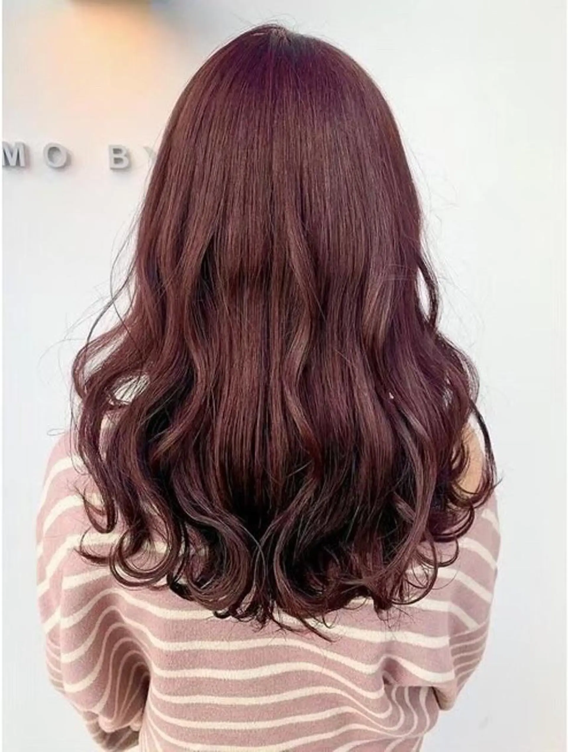 セミロング 似合わせカット🌈 菊地大河のヘアスタイル