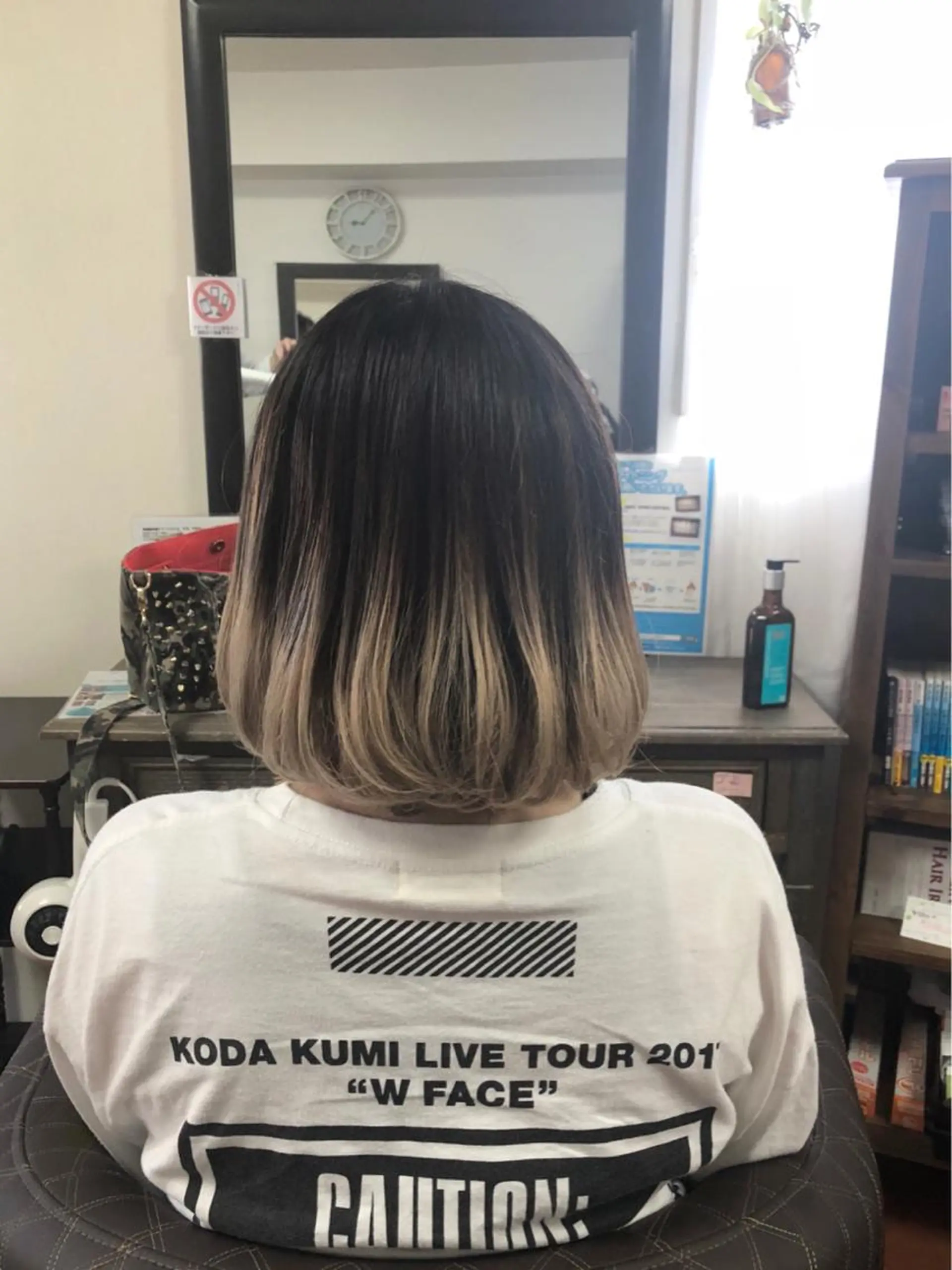 ミディアム カラー ブリーチ 是枝 さくらのヘアスタイル