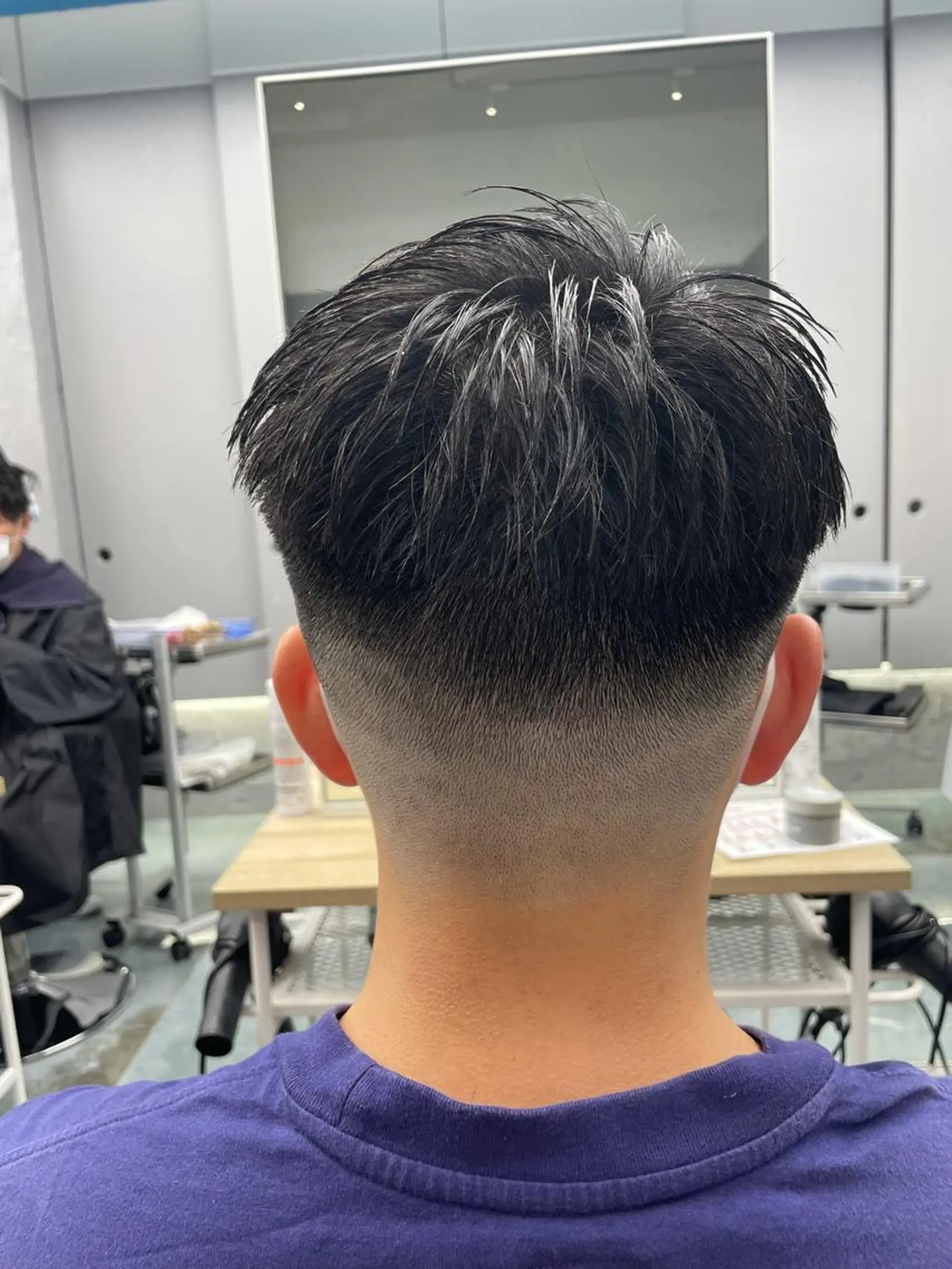 ショート カラー パーマ メンズ 刈り上げ 🔥メンズヘア🔥 セヤシュウヘイのヘアスタイル