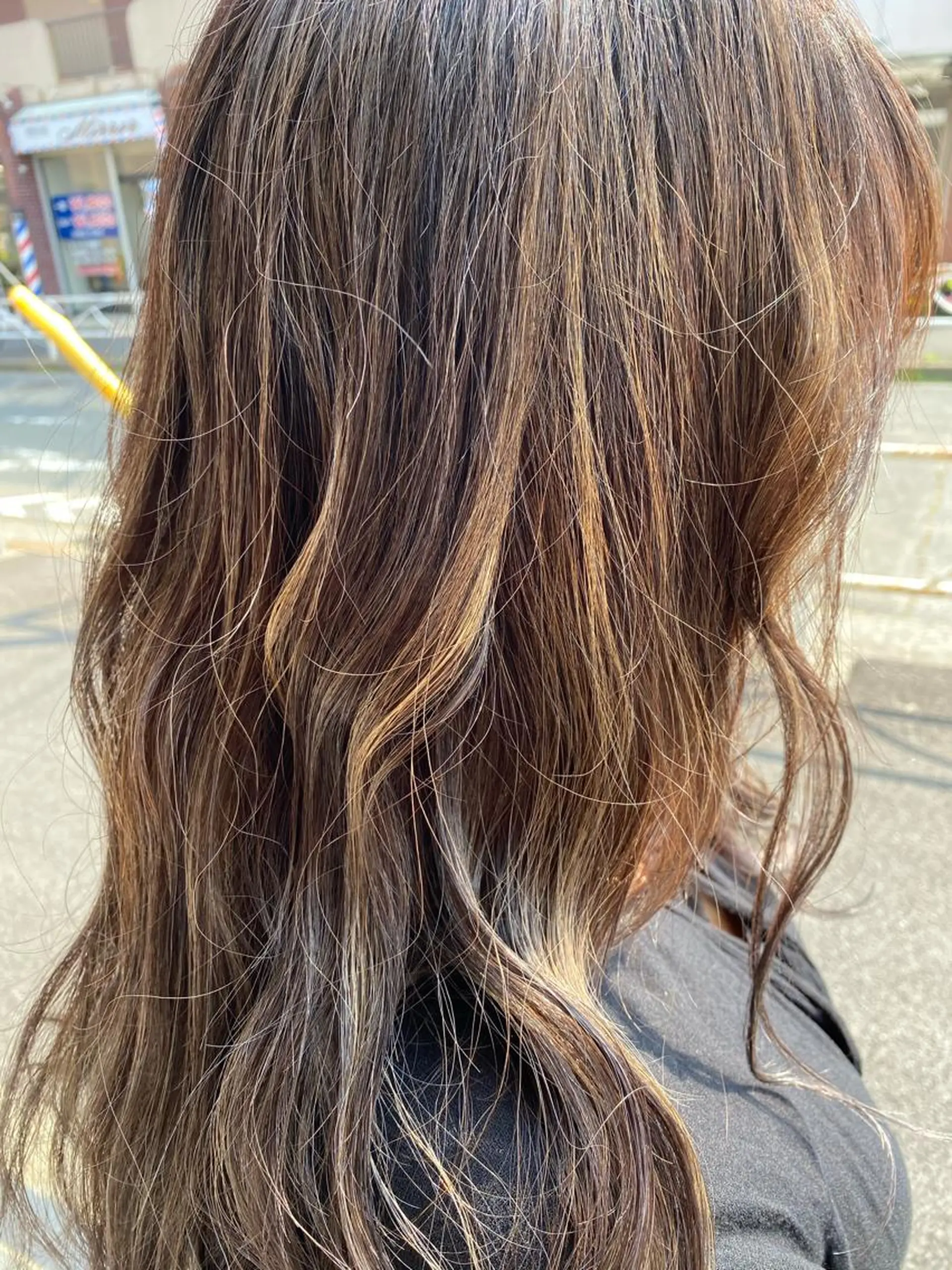 ロング カラー ハイライトカラー ハイライト 谷合 貴志のヘアスタイル