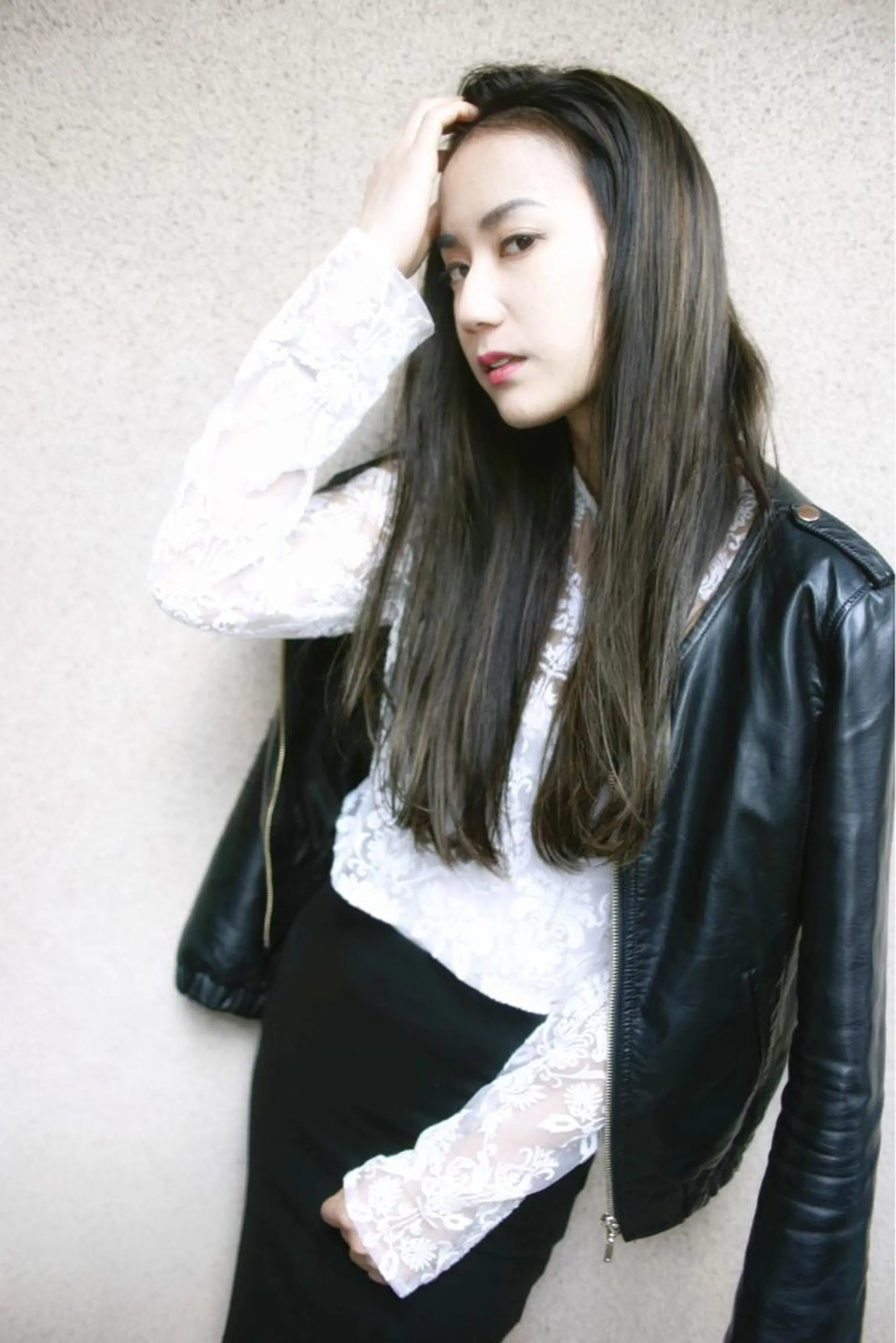 ロング カラー vato マンツーマンサロンのヘアスタイル