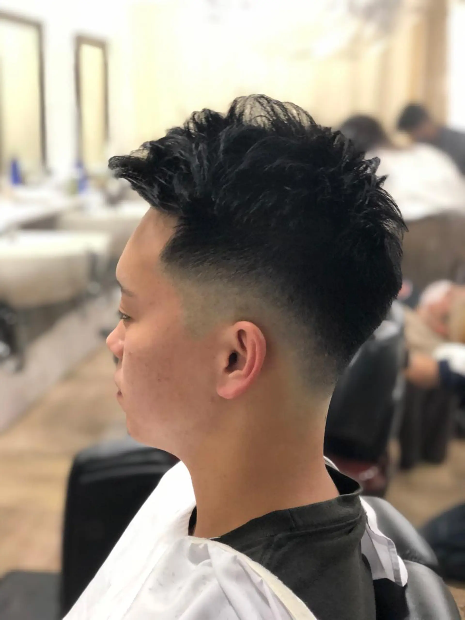 ショート メンズ パーマ特化 三浦楓雅のヘアスタイル