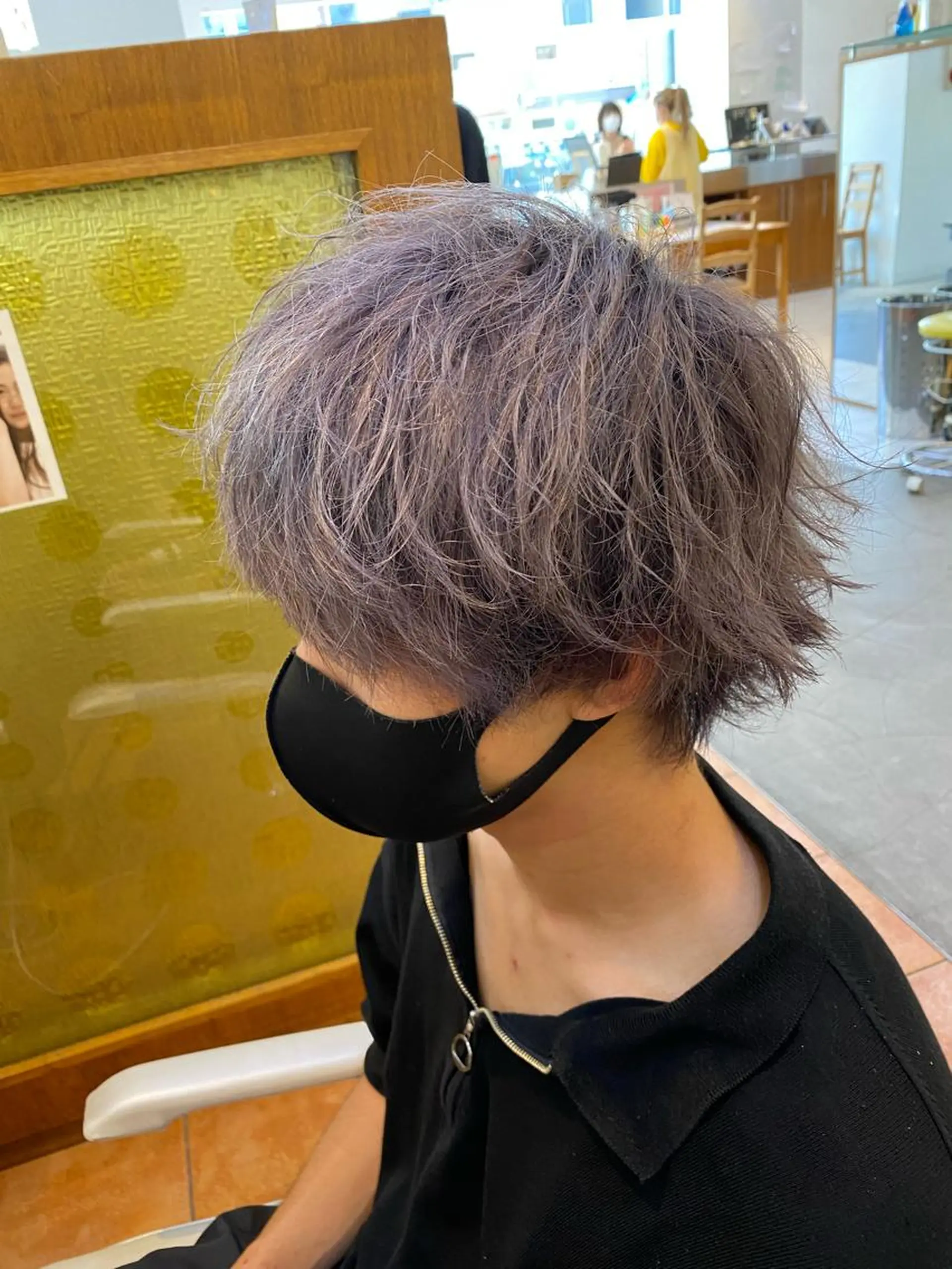 カラー プロフィールを ご覧くださいのヘアスタイル