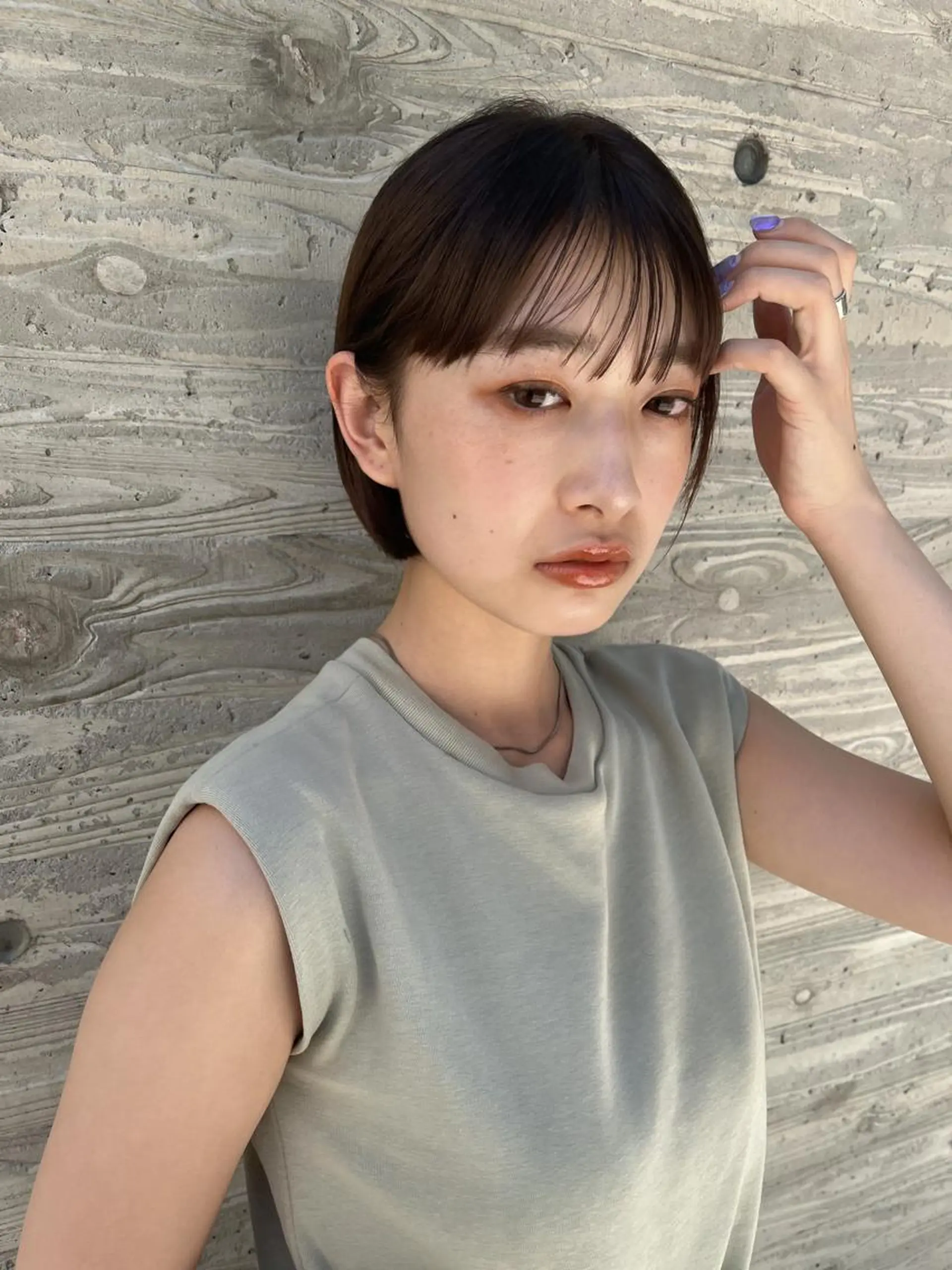 ショート カラー ショートボブ ボブ 伸ばしかけ ショートヘア ヘアカラー 透明感カラー│ レイヤーヘア中居美樹のヘアスタイル