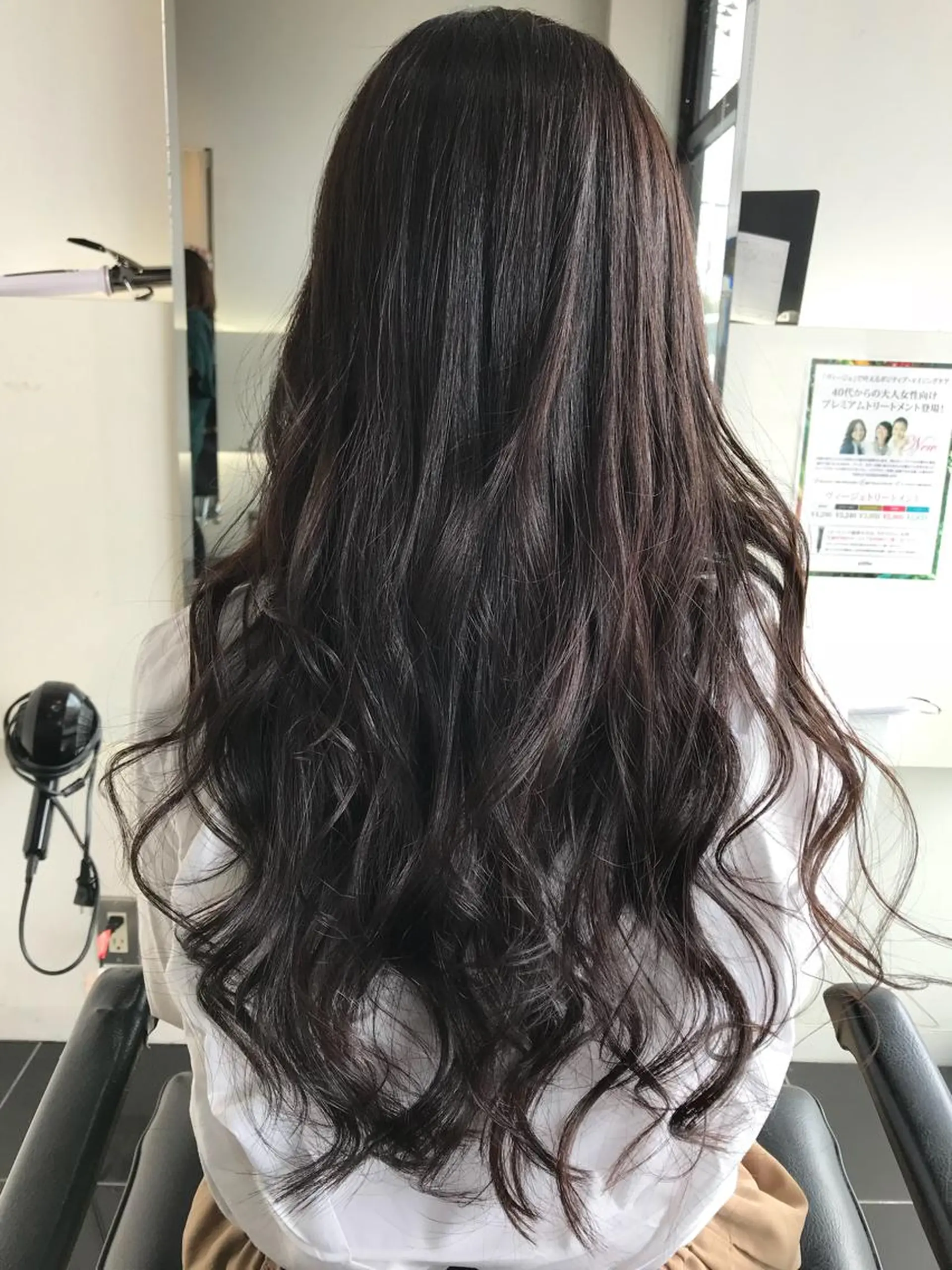 ロング カラー 関口 友行のヘアスタイル