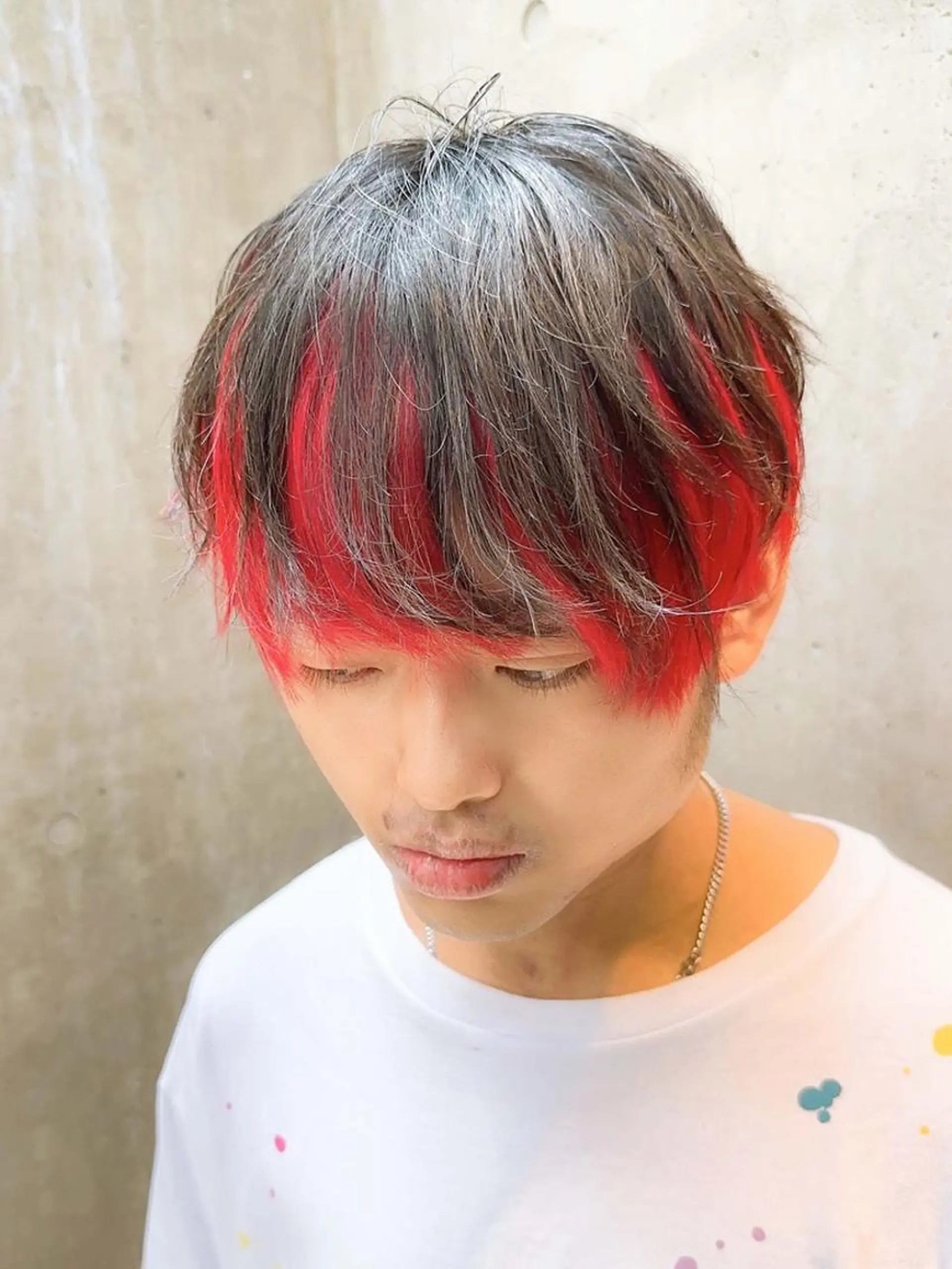 ショート カラー メンズ ヘアアレンジ メンズブリーチ メンズ韓国風 韓国マッシュ マッシュ ツーブロック Days 透明感カラーのヘアスタイル