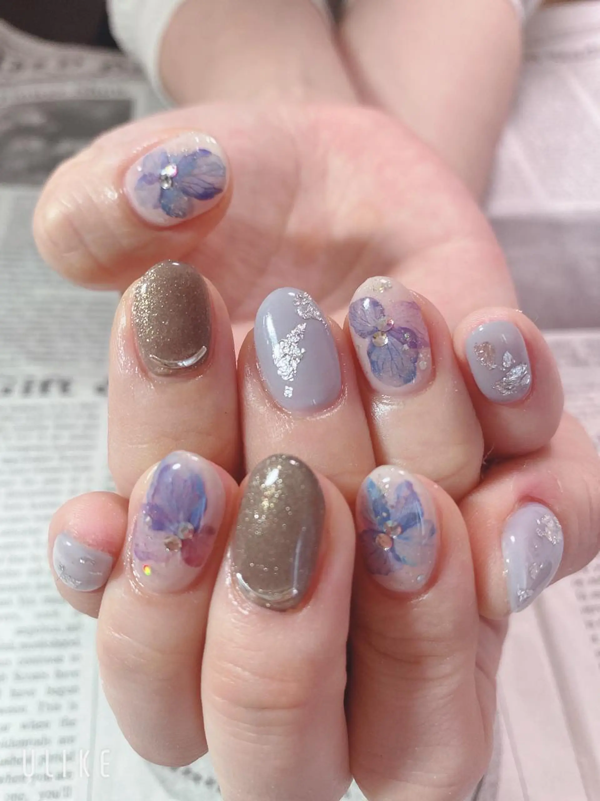 ネイル ハンドネイル ハンドケア 森山 舞のネイルデザイン