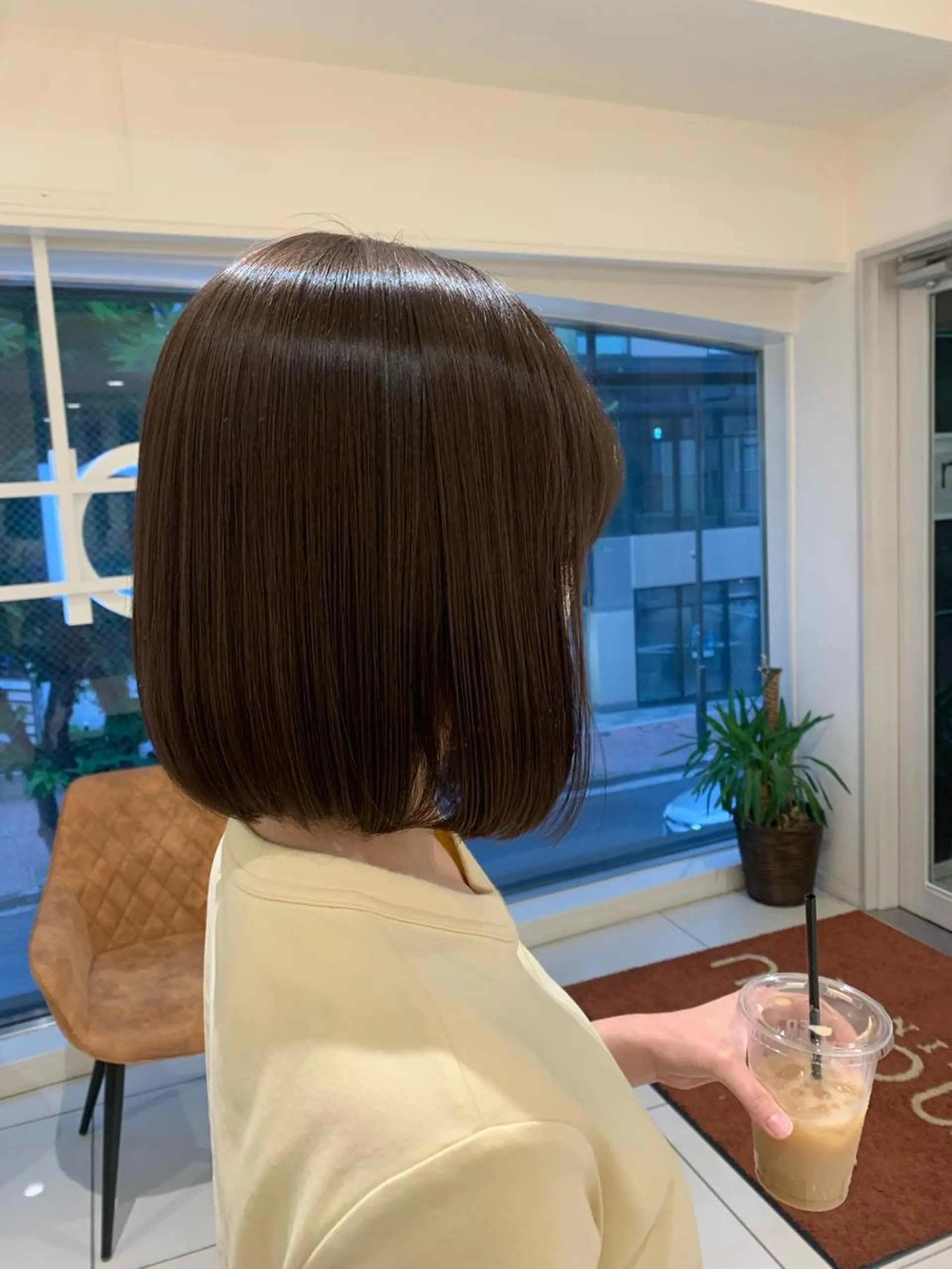 ショート カット 韓国レイヤー🪽 耳ツボジュエリーのヘアスタイル