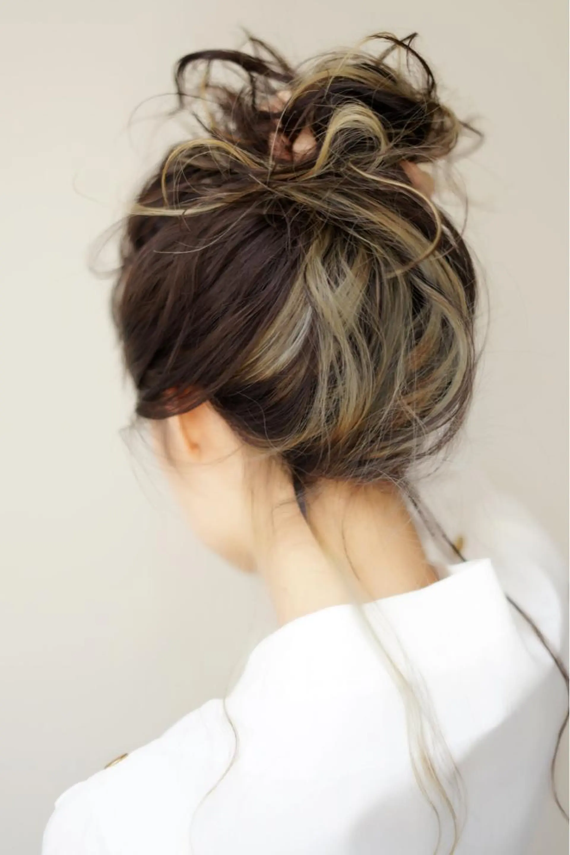 ロング カラー 江崎 わか子のヘアスタイル