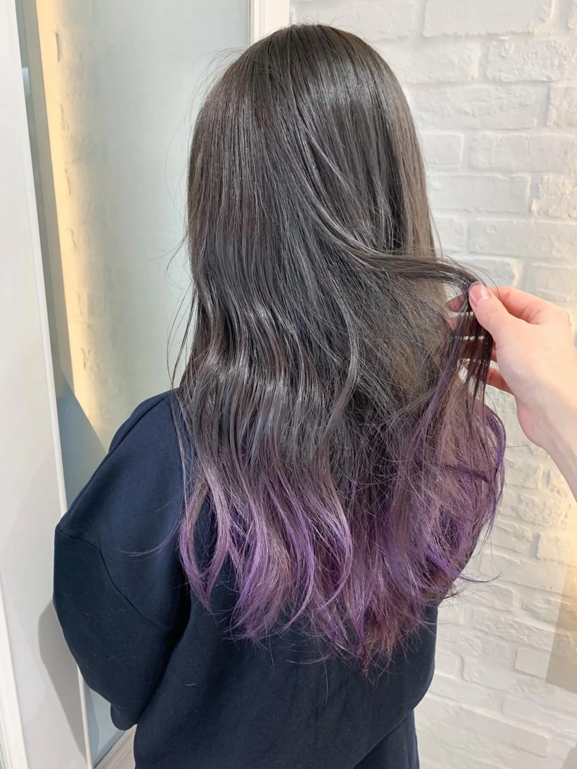 ロング カラー 加藤 あやみのヘアスタイル