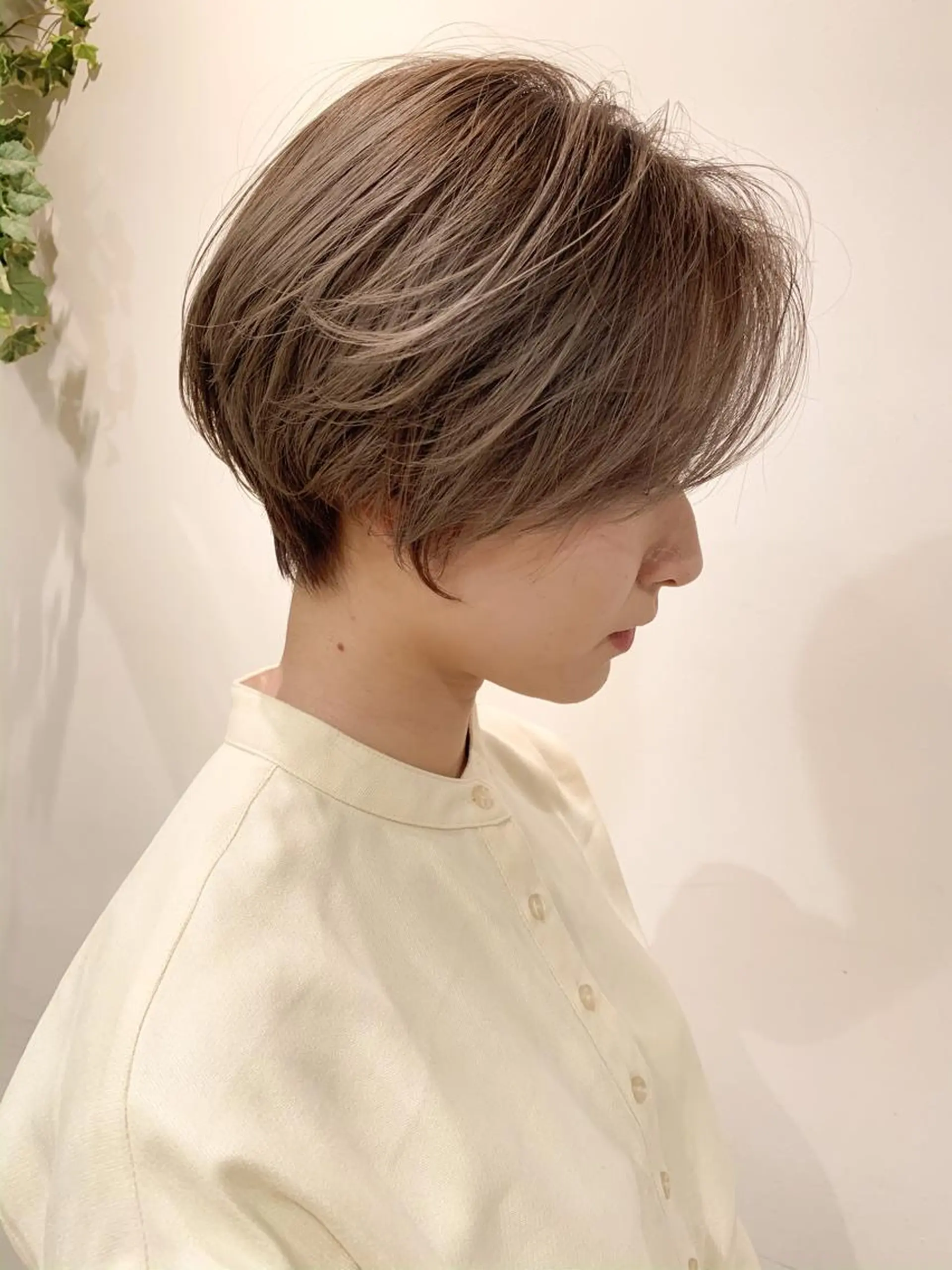 ショート カラー ショート/レイヤー なら石井知希のヘアスタイル