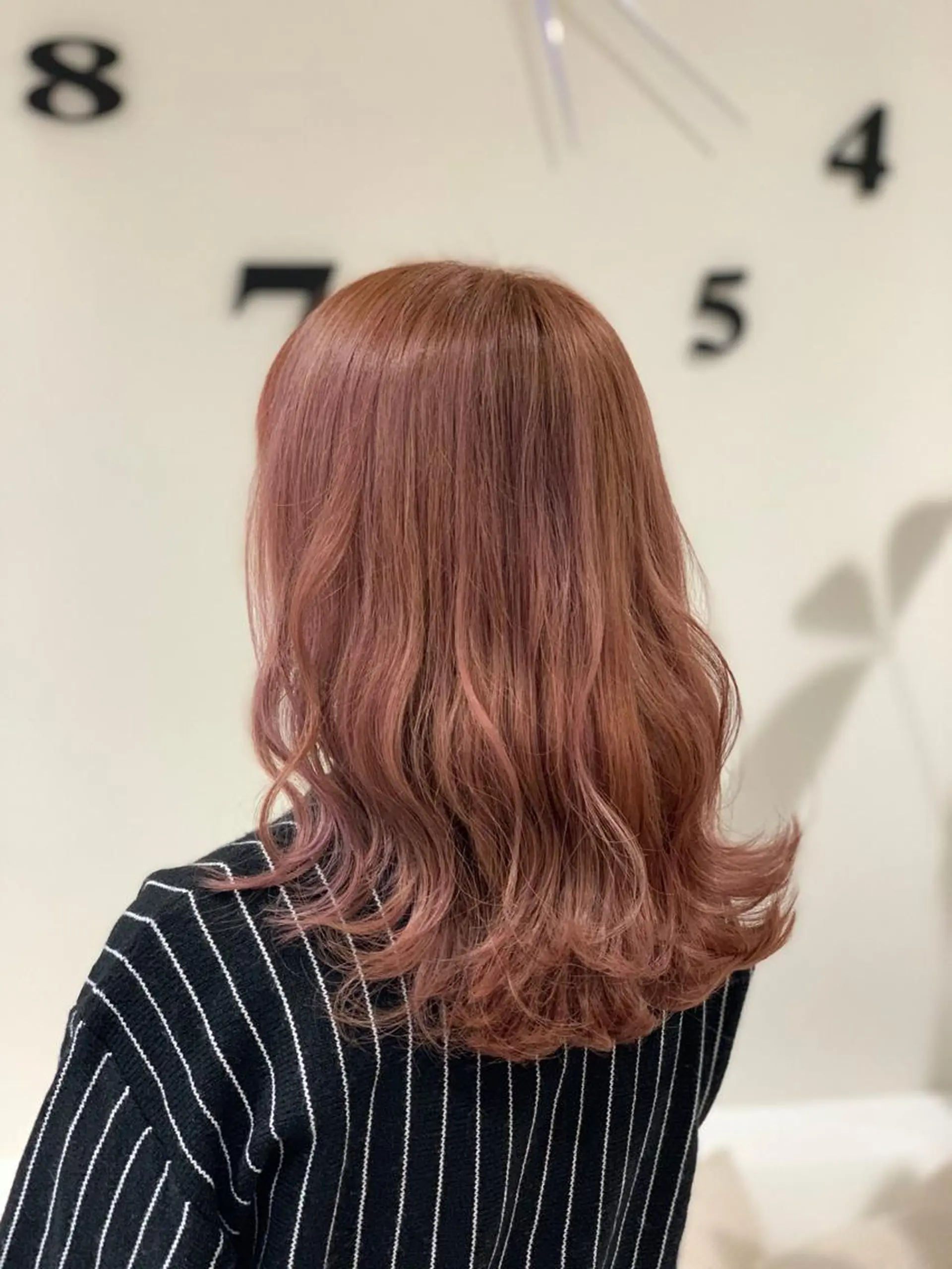 ロング カラー ヘアカラー 松吉 純平のヘアスタイル