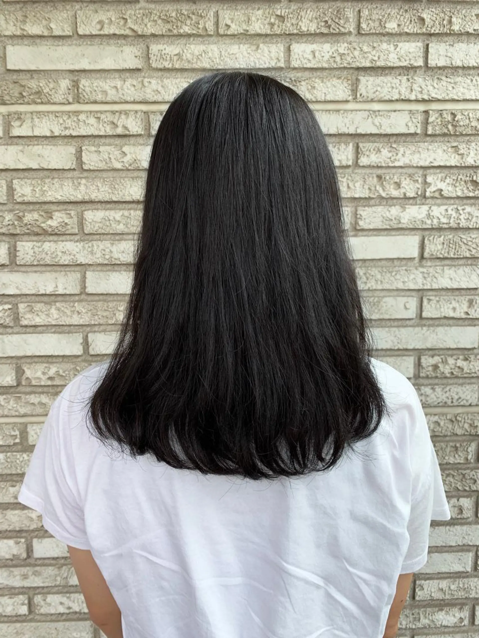 セミロング パーマ オチ ハナのヘアスタイル