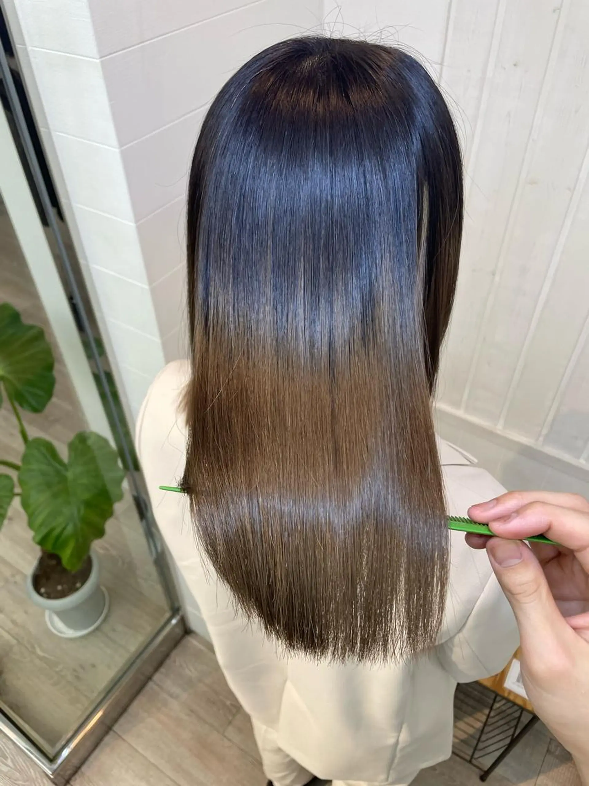セミロング HIKARU副店長/ ✨️髪質改善のヘアスタイル