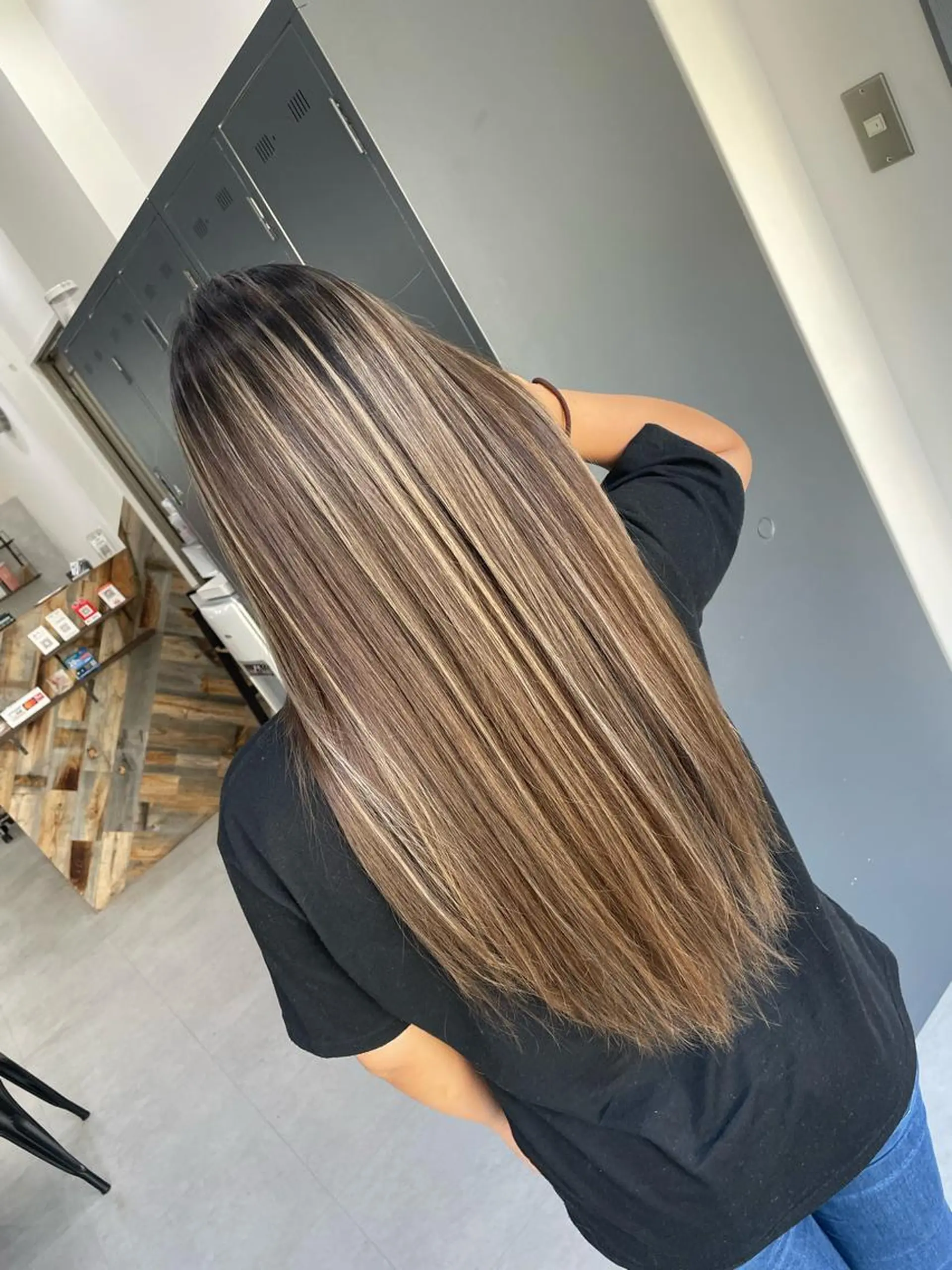 ロング レイヤーカット カット ヘアカラー RAWR　Hair Brio所属・髪質改善/ブリーチ /ユウキ🫧🌸のヘアスタイル