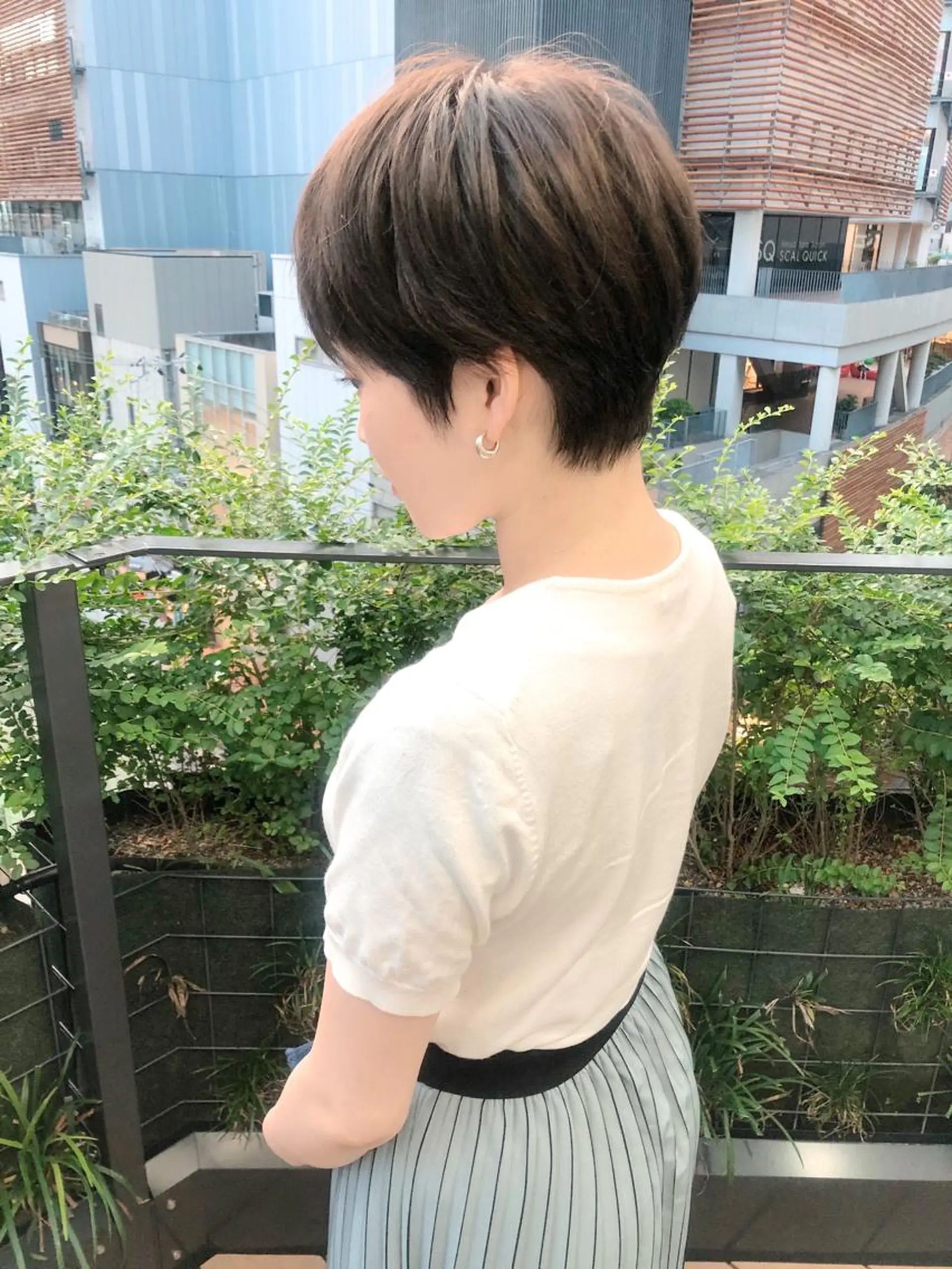 ショート 🎗️comoda 神戸三宮 髪質改善のヘアスタイル