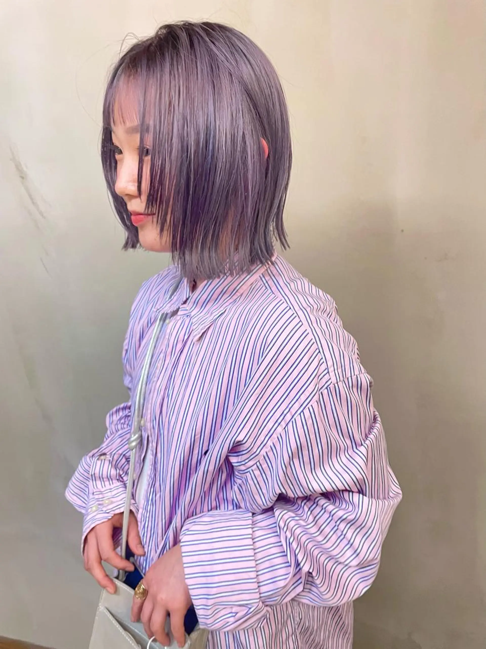 ミディアム カラー パーマ ヘアアレンジ メンズ キッズ ネイル マツエク・マツパ アイブロウ ラベンダーカラー パープルカラー パープル カット ヘアカラー トリートメント tatsumi/ボブ ウルフ/レイヤーのヘアスタイル