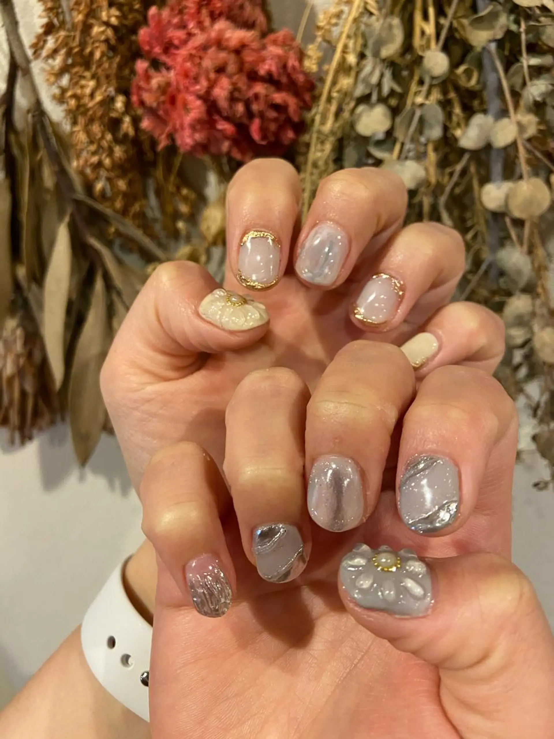 ネイル アートネイル ミラーネイル 持ち込み ニュアンスネイル ショートネイル . unffのネイルデザイン