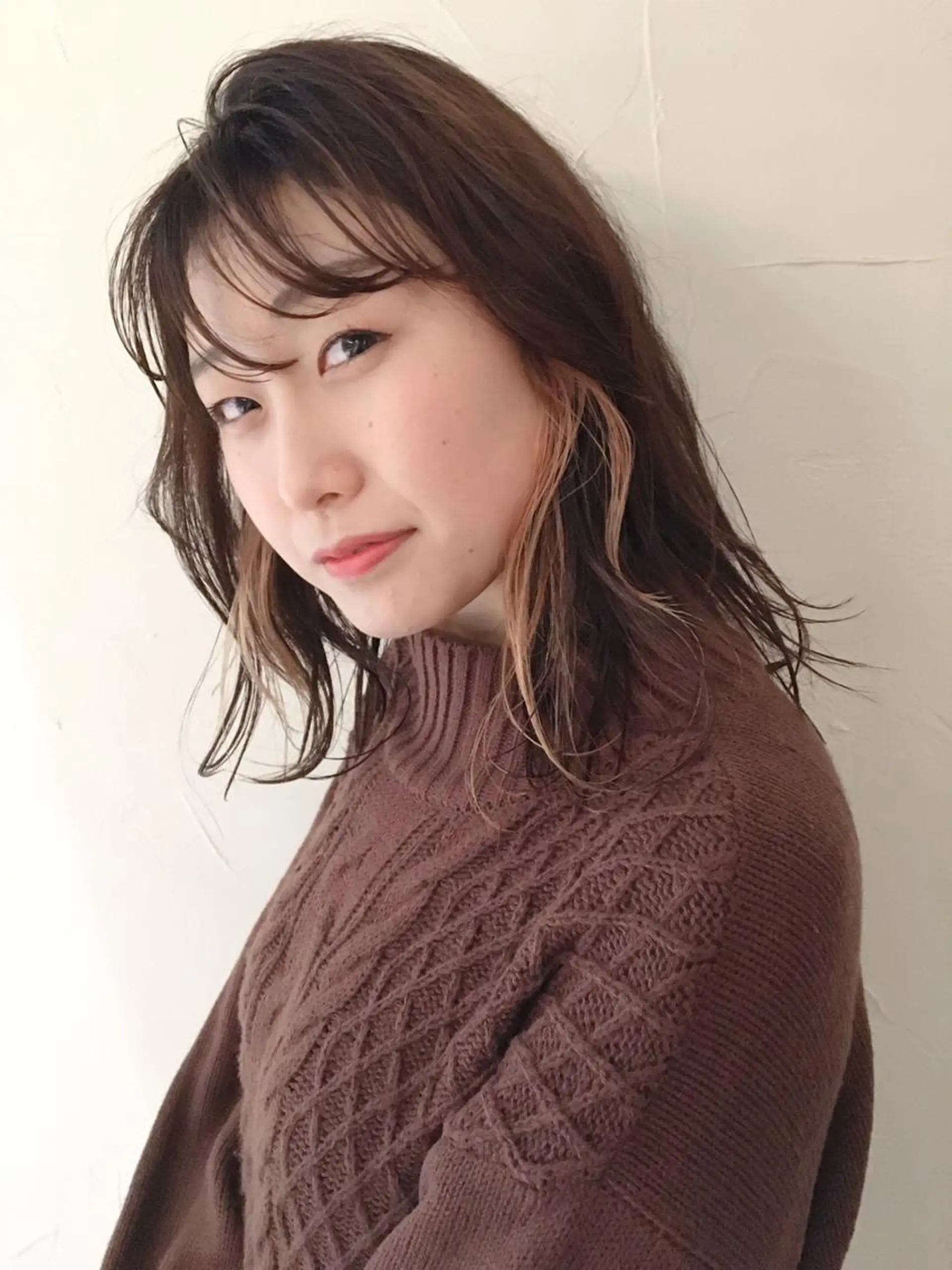 ミディアム historico所属・シマダ アユミのヘアスタイル