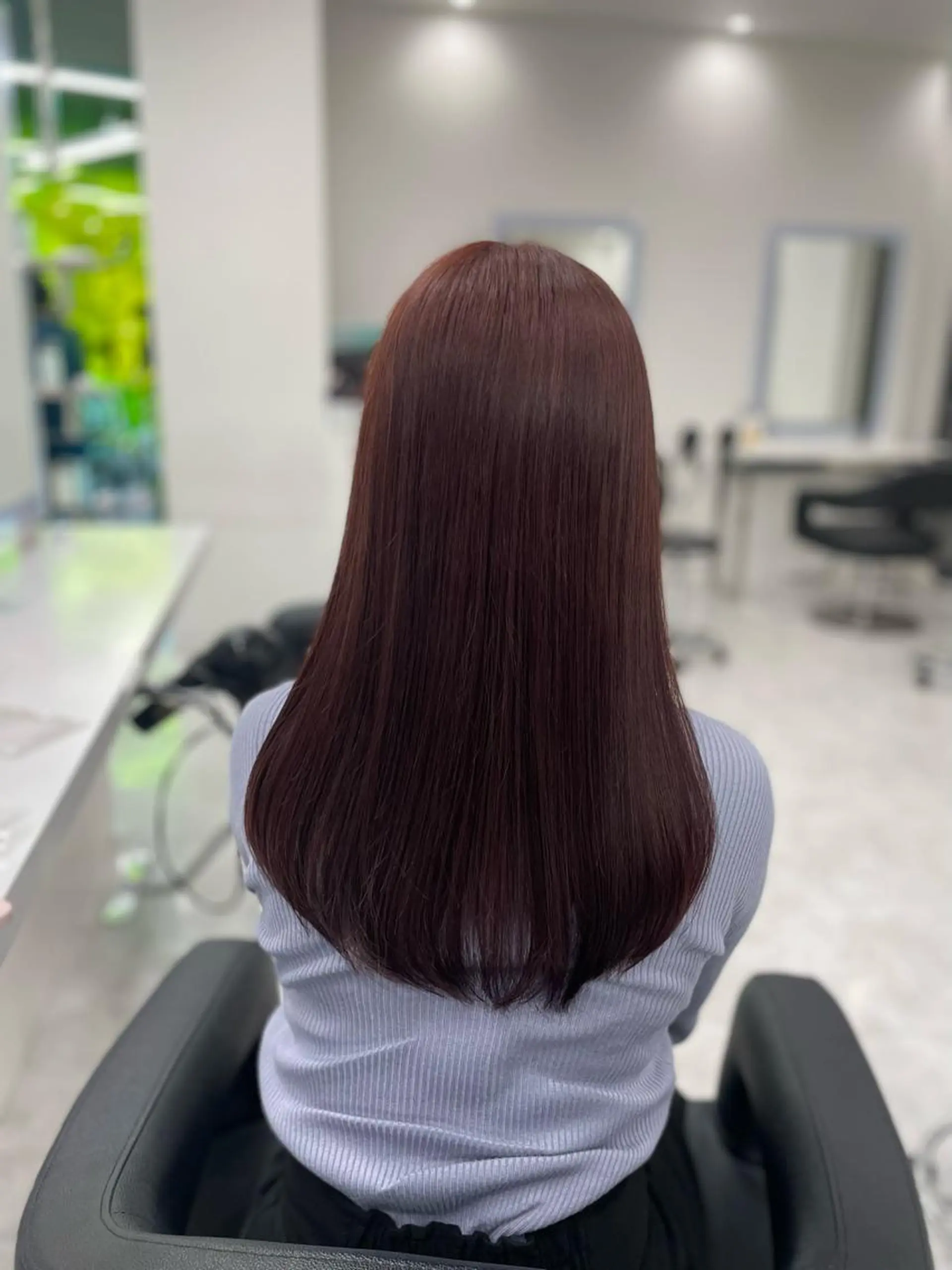 セミロング カラー ヘアアレンジ Ella所属・nana【艶髪】/ レイヤー/縮毛矯正のヘアスタイル