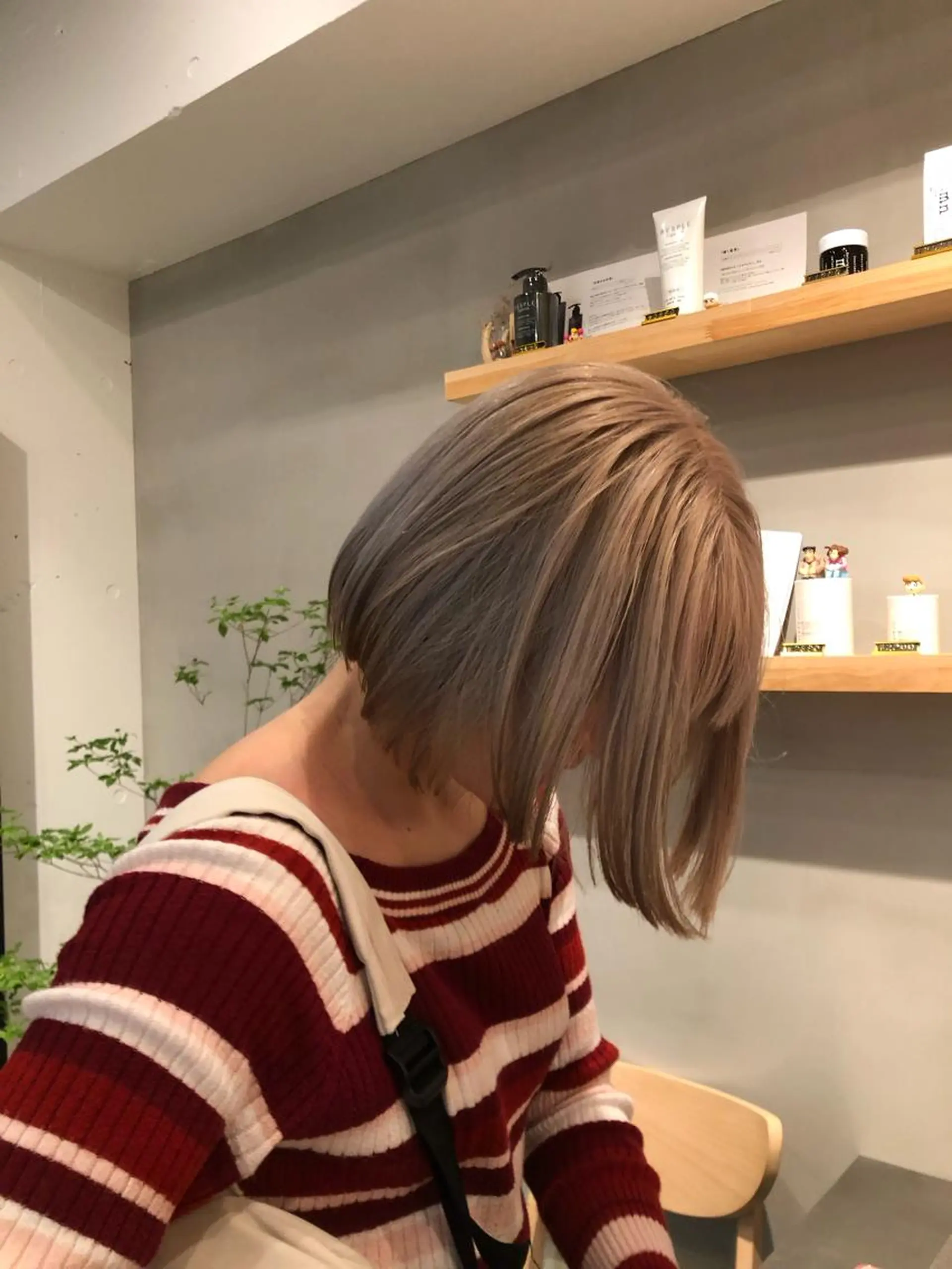 ショート ヘアカラー トレンドメンズヘア/ 似合わせヘア/ショウのヘアスタイル