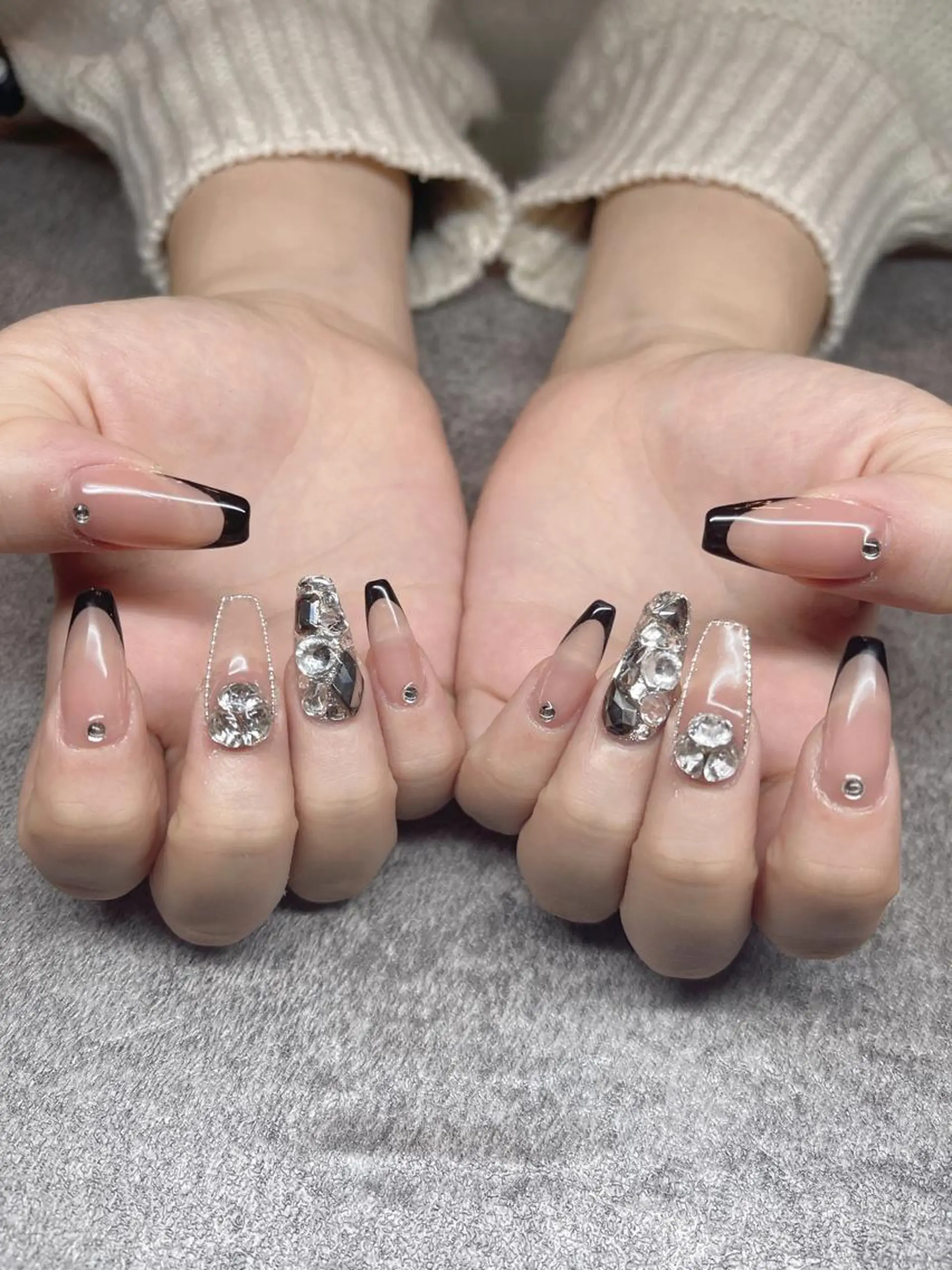 ロング ネイル ハンドネイル 長さ出し専門 nynaのネイルデザイン