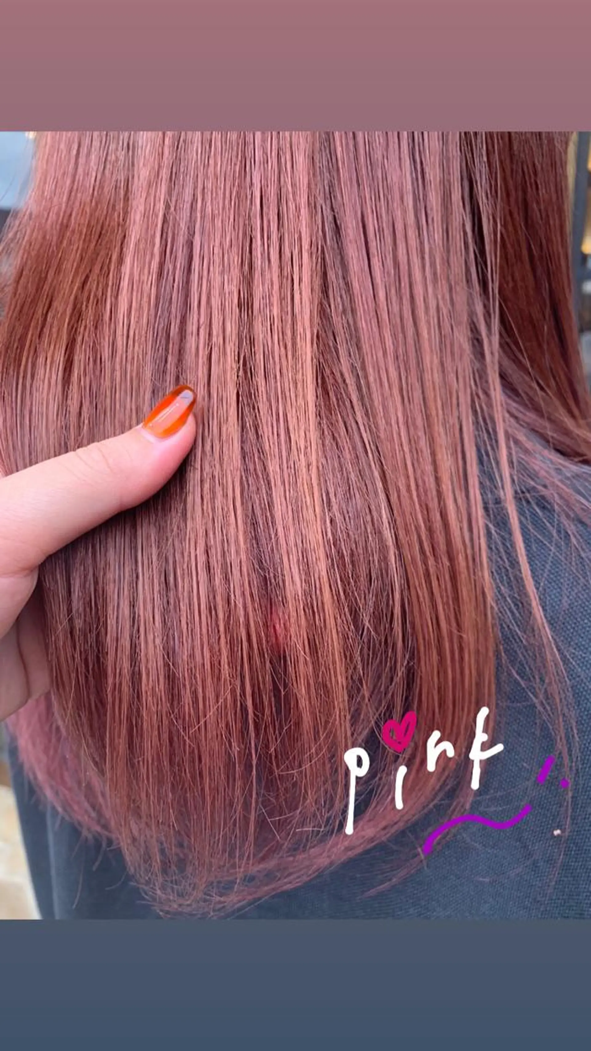 ロング カラー ピンクカラー ヘアカラー トリートメント 川元 汐音のヘアスタイル