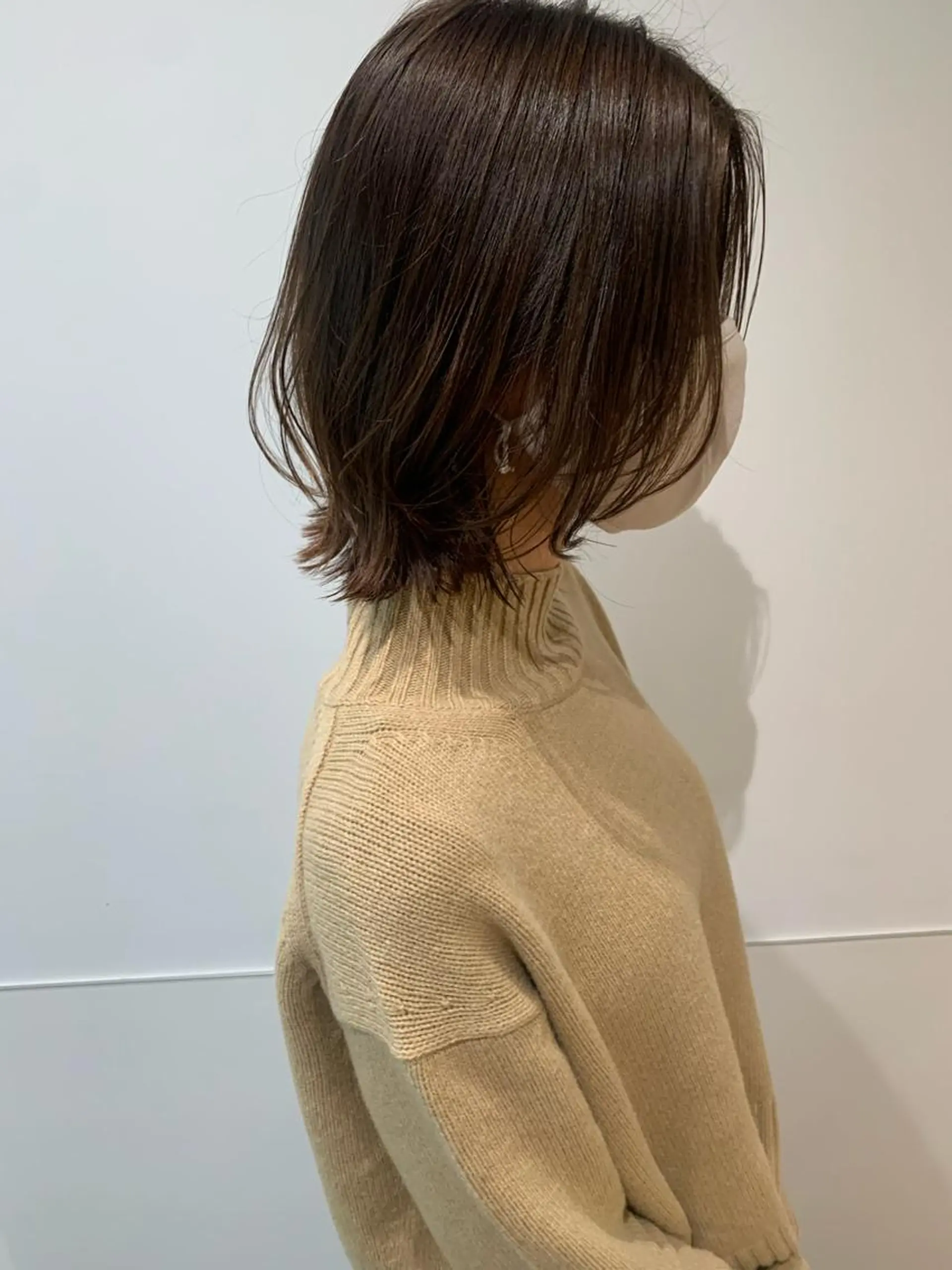 ショート レイヤーカット Sill所属・片岡 由依のヘアスタイル