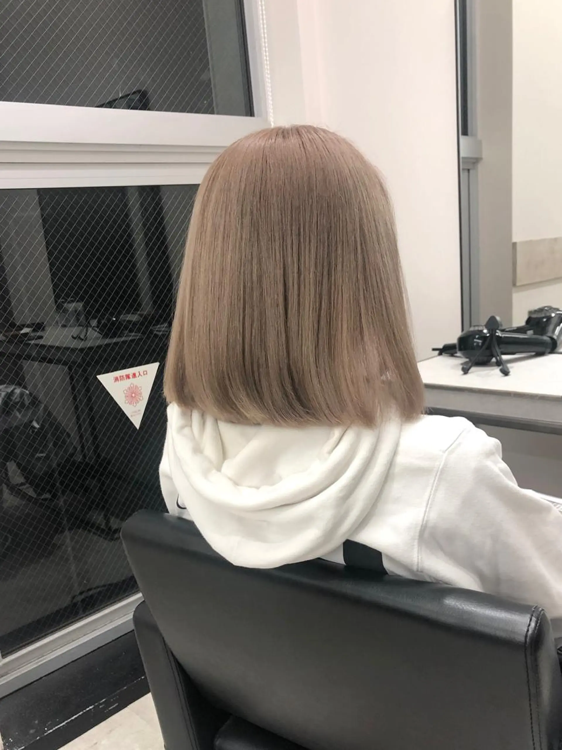 ミディアム ヘアカラー 🌸ハイトーン 新田　廉 🌸のヘアスタイル