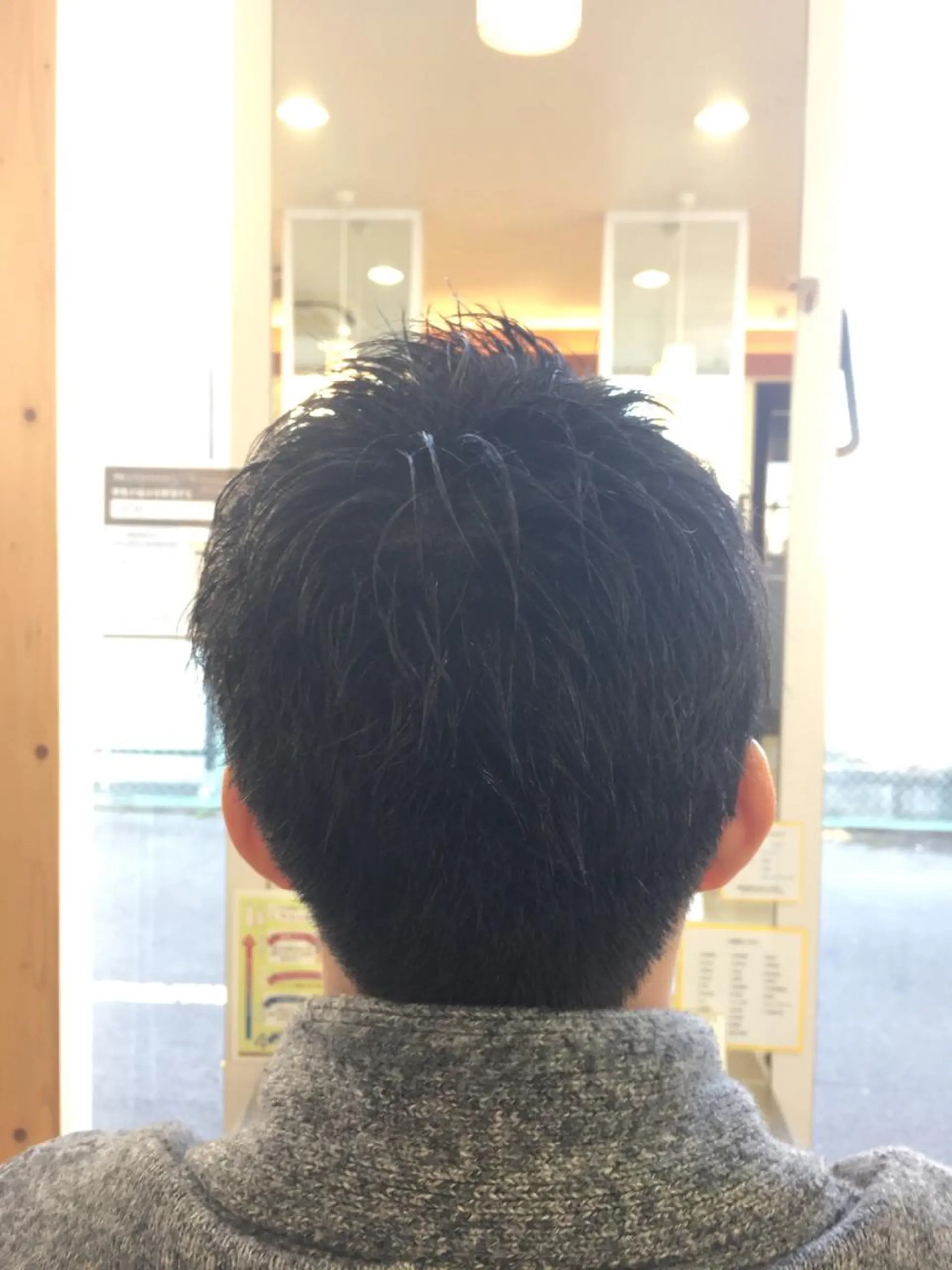 ショート メンズ 吉村 周馬のヘアスタイル