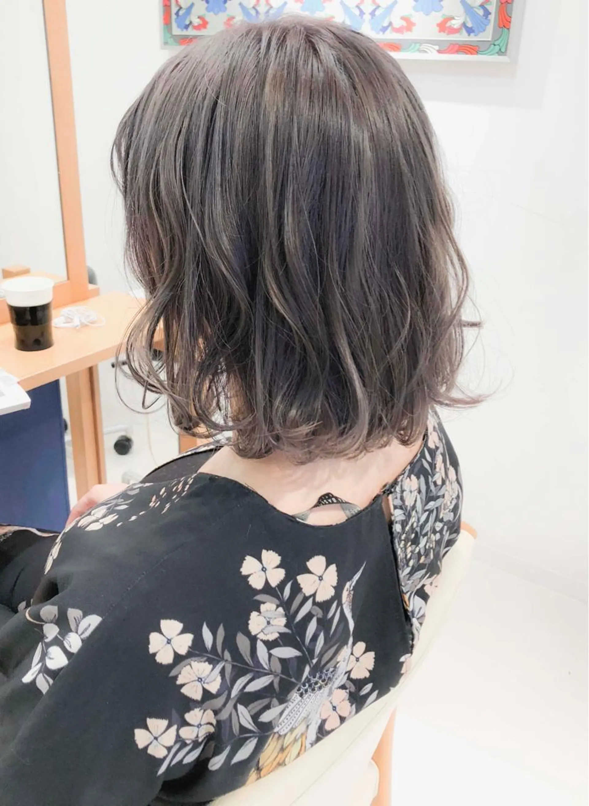 ミディアム カラー アッシュ アッシュグレー アッシュグレージュ グレージュ ヘアカラー トリートメント Days 透明感カラーのヘアスタイル