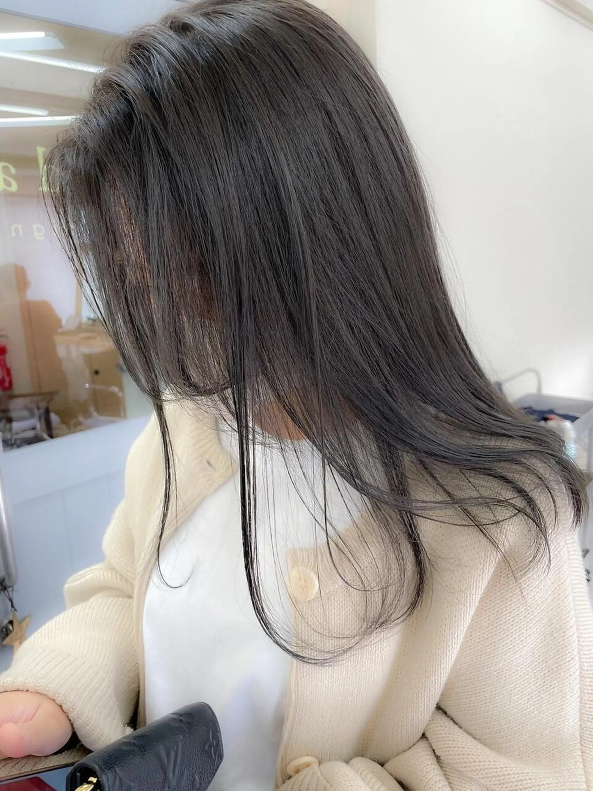 ミディアム カラー ヘアカラー トリートメント verda所属・✨ブリーチなし透明感 池袋　水野のヘアスタイル