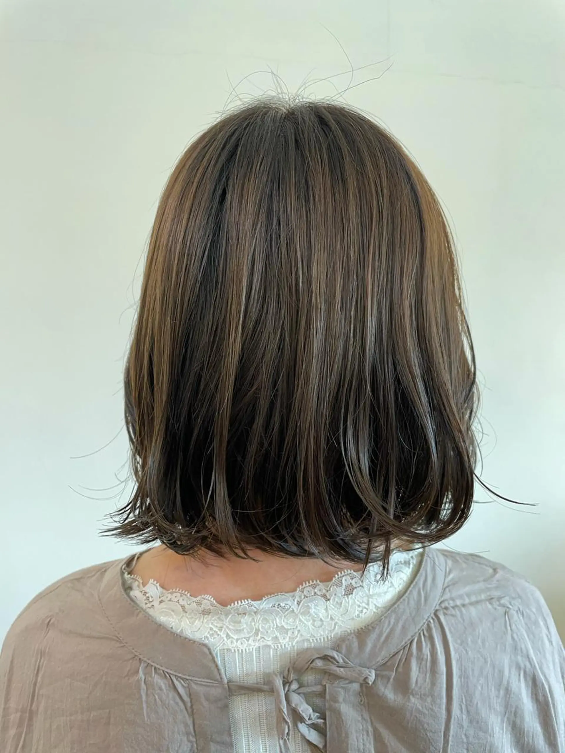 ショート カラー グレージュ 悠 亜のマツエク・マツパデザイン