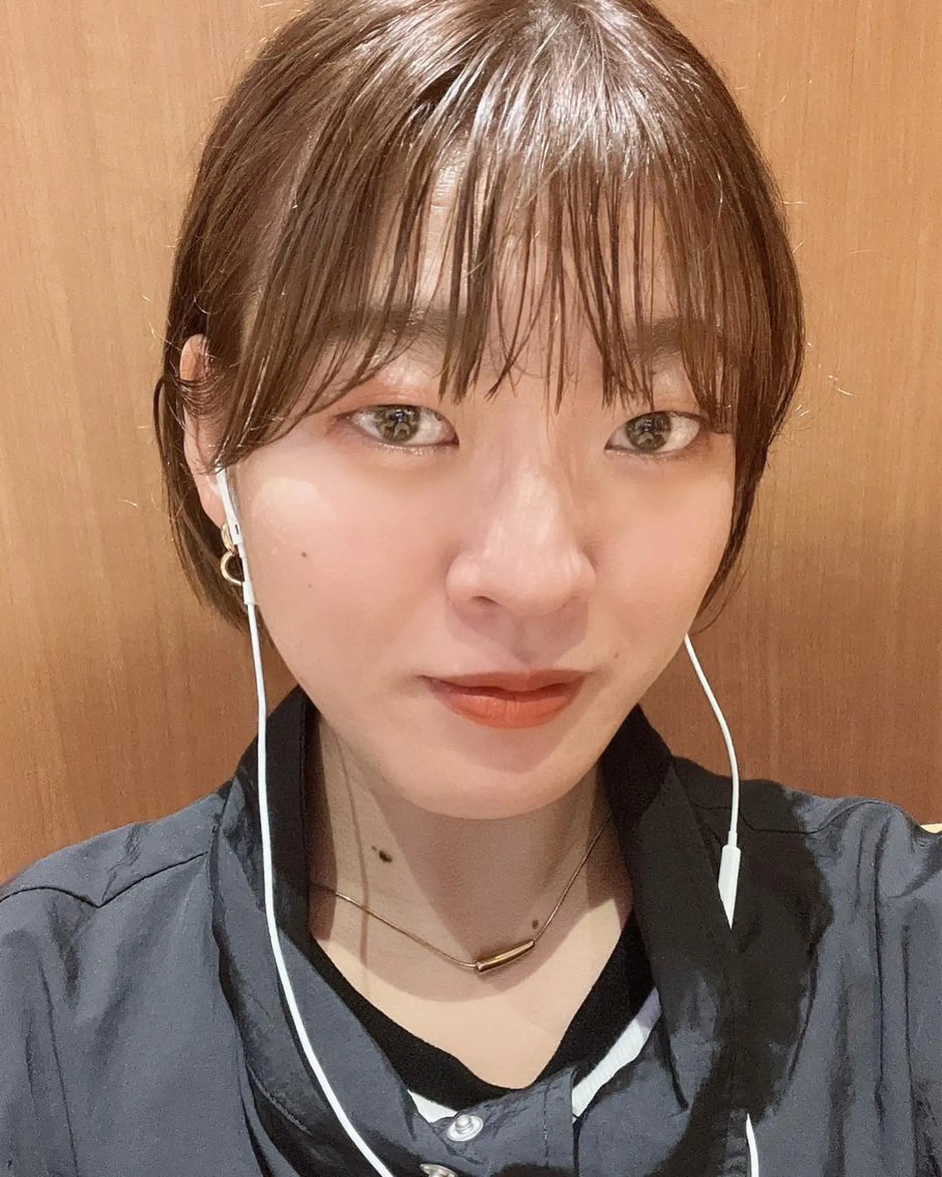 ショート カラー 🎧パーソナルケア/ 透明感カラー/ミユのヘアスタイル