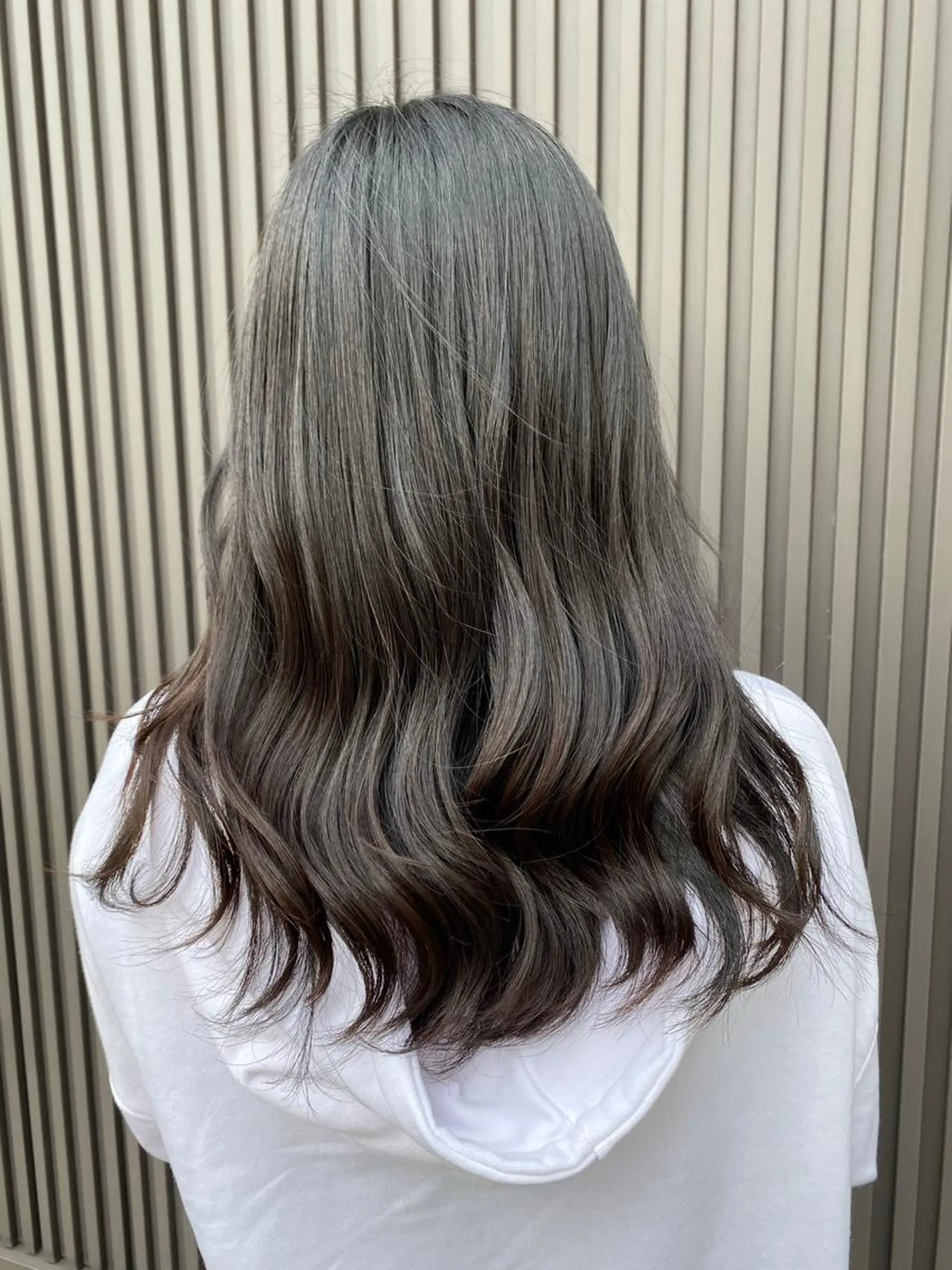 ロング 多河 遥のヘアスタイル