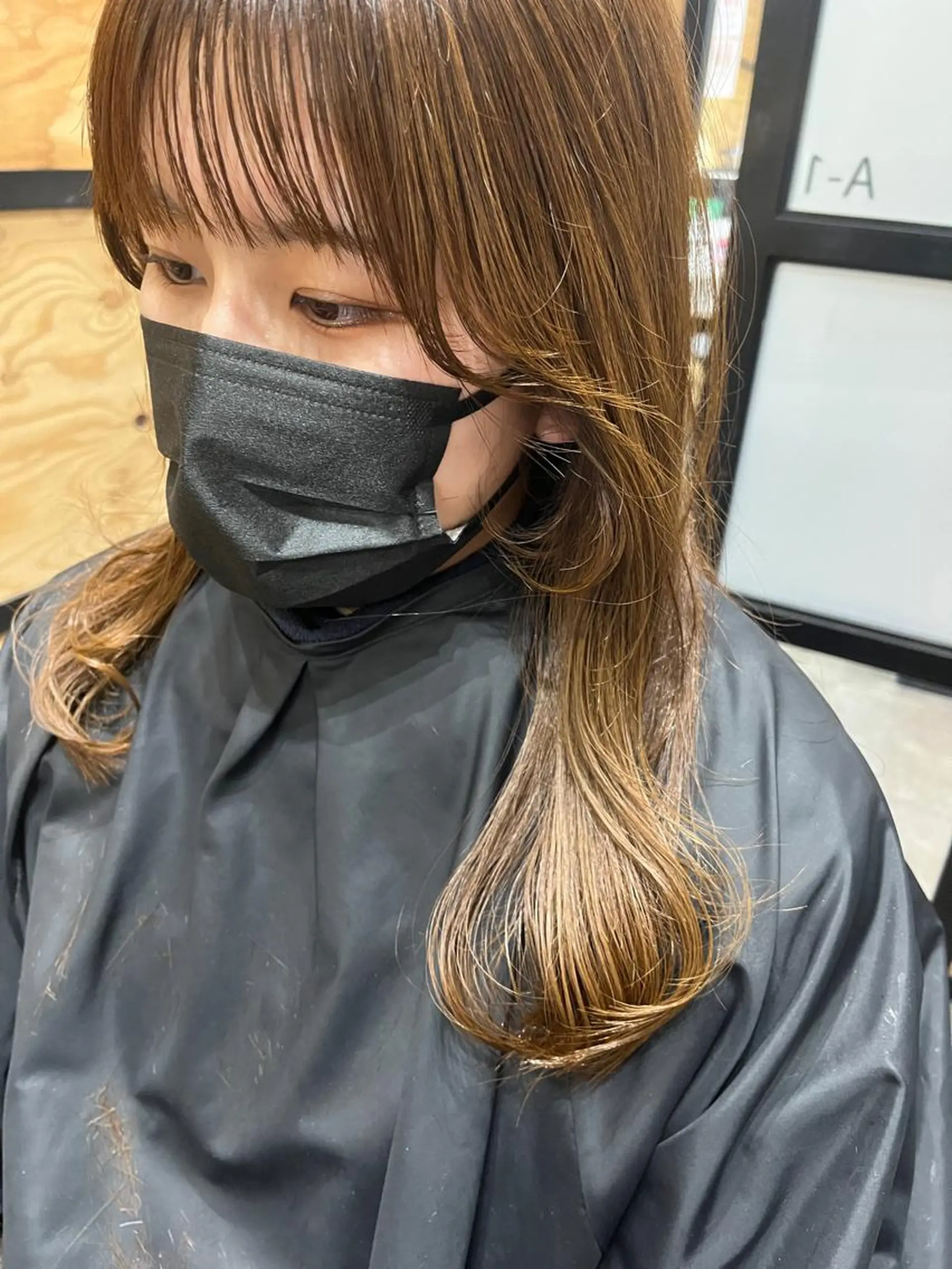 ロング カラー パーマ ヘアアレンジ メンズ キッズ ネイル マツエク・マツパ アイブロウ メンズブリーチ メンズハイライト メンズインナーカラー メンズ韓国風 ブリーチ カット ヘアカラー トリートメント ヘッドスパ times salon名駅所属・久木原 ゆりのヘアスタイル