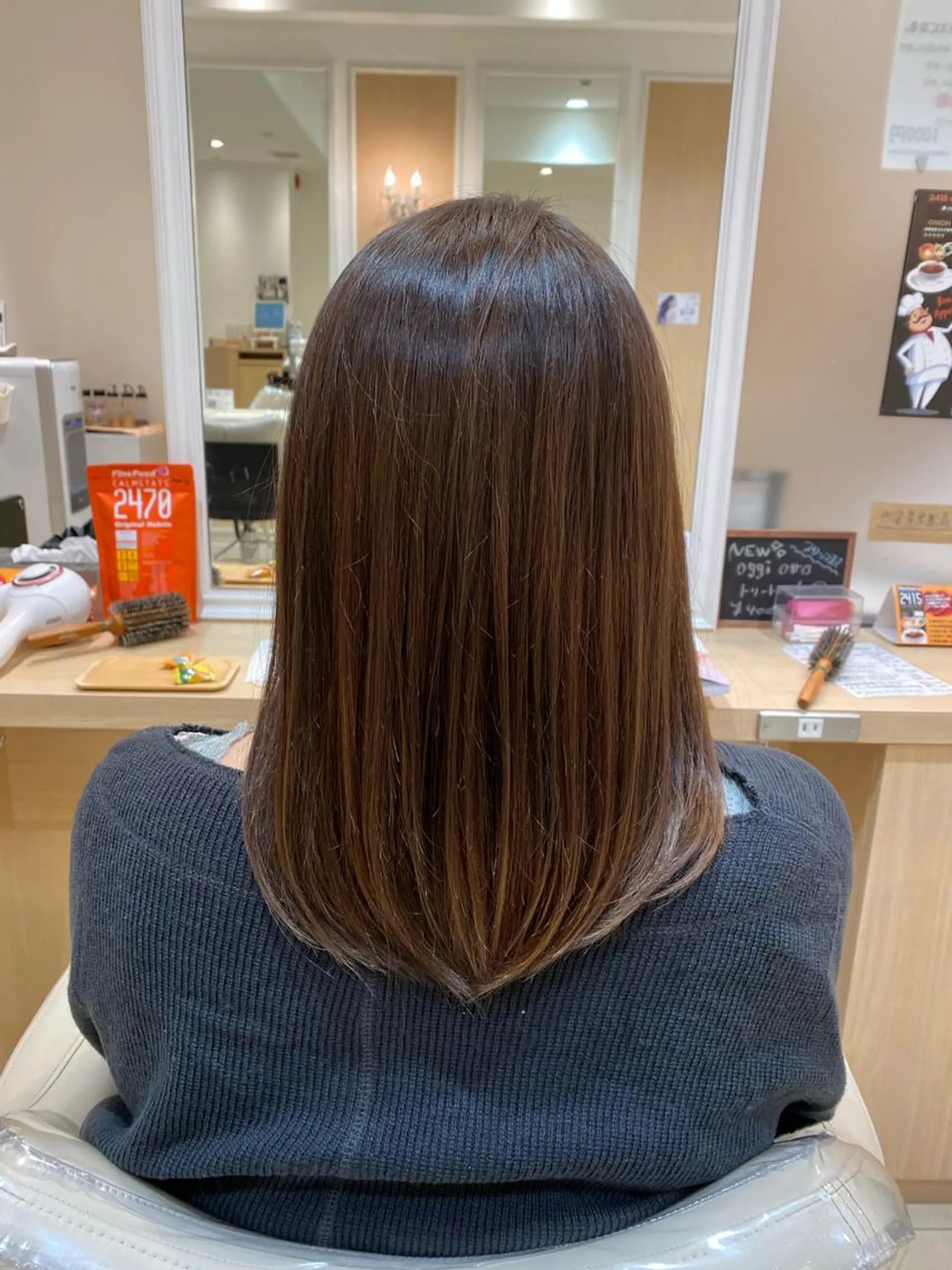 セミロング カラー メンズ特化型美容師 栗山勇人のヘアスタイル