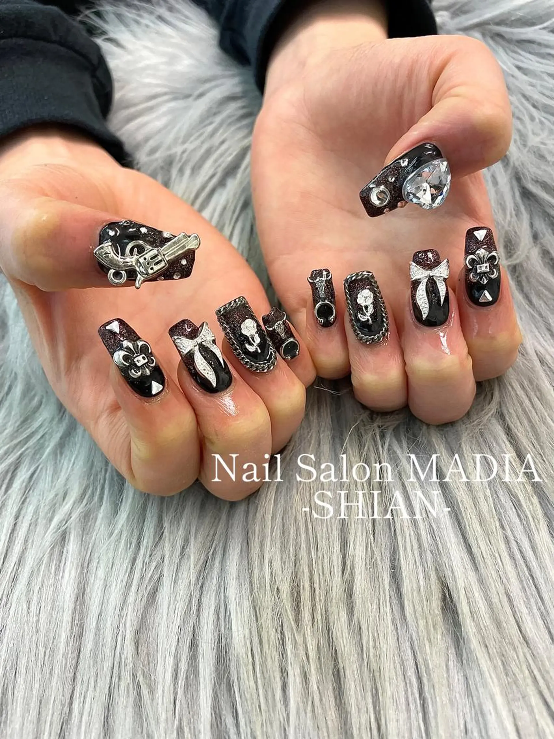 ネイル MADIA所属・MADIA SHIANのネイルデザイン