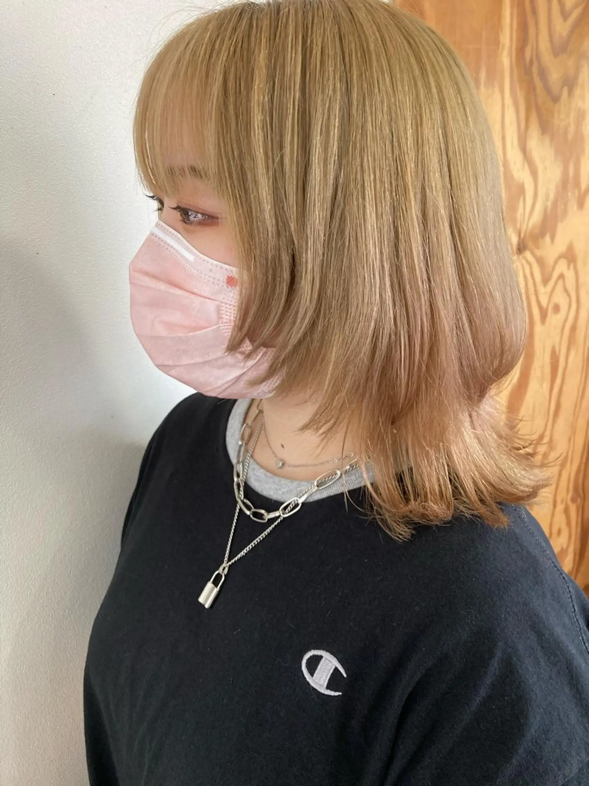セミロング カラー ハイトーンカラー ウルフカット 🌸髪質改善特化🌸 店長　ゆうやのヘアスタイル