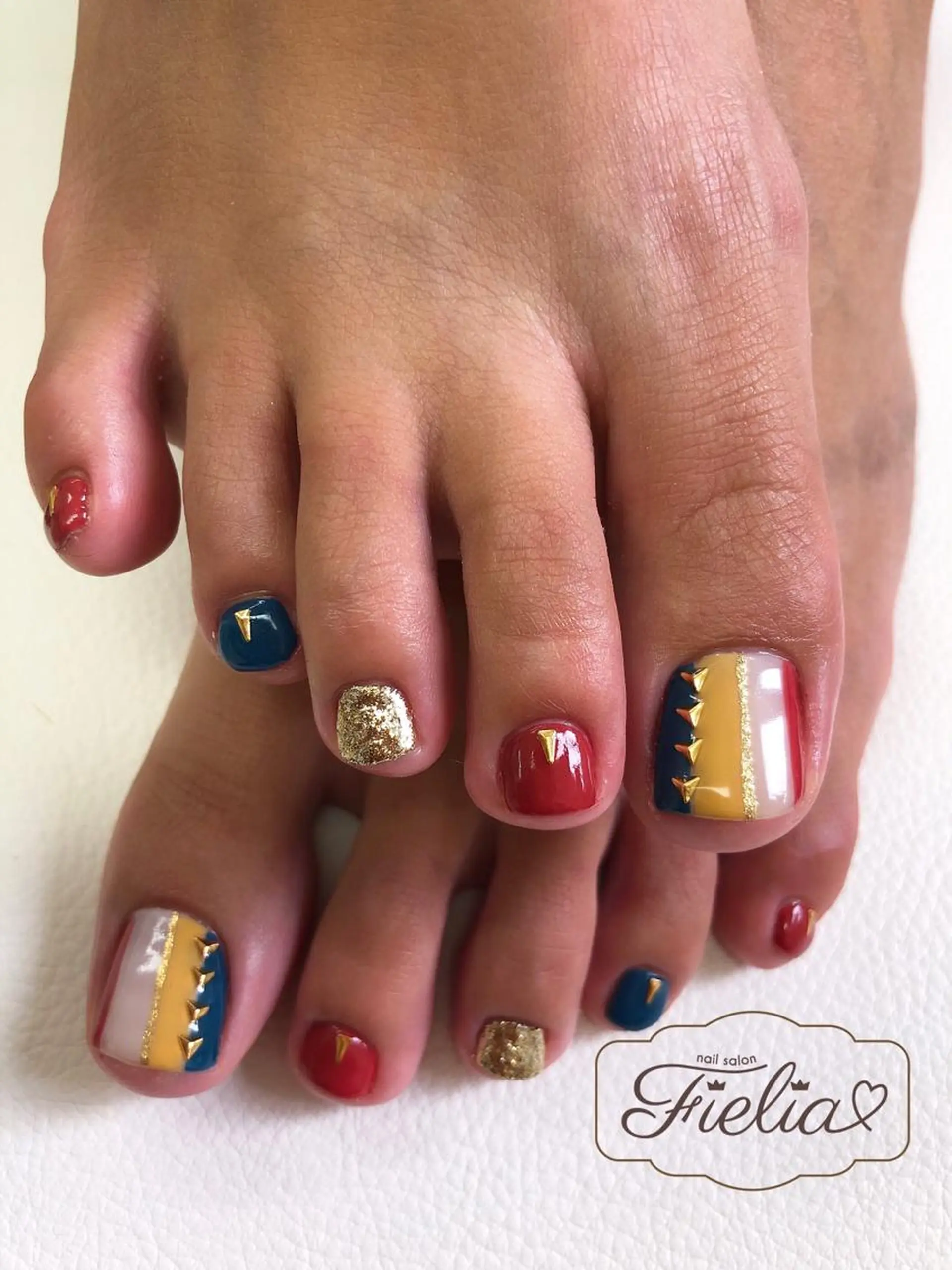 ネイル フットネイル Fielia momoのネイルデザイン