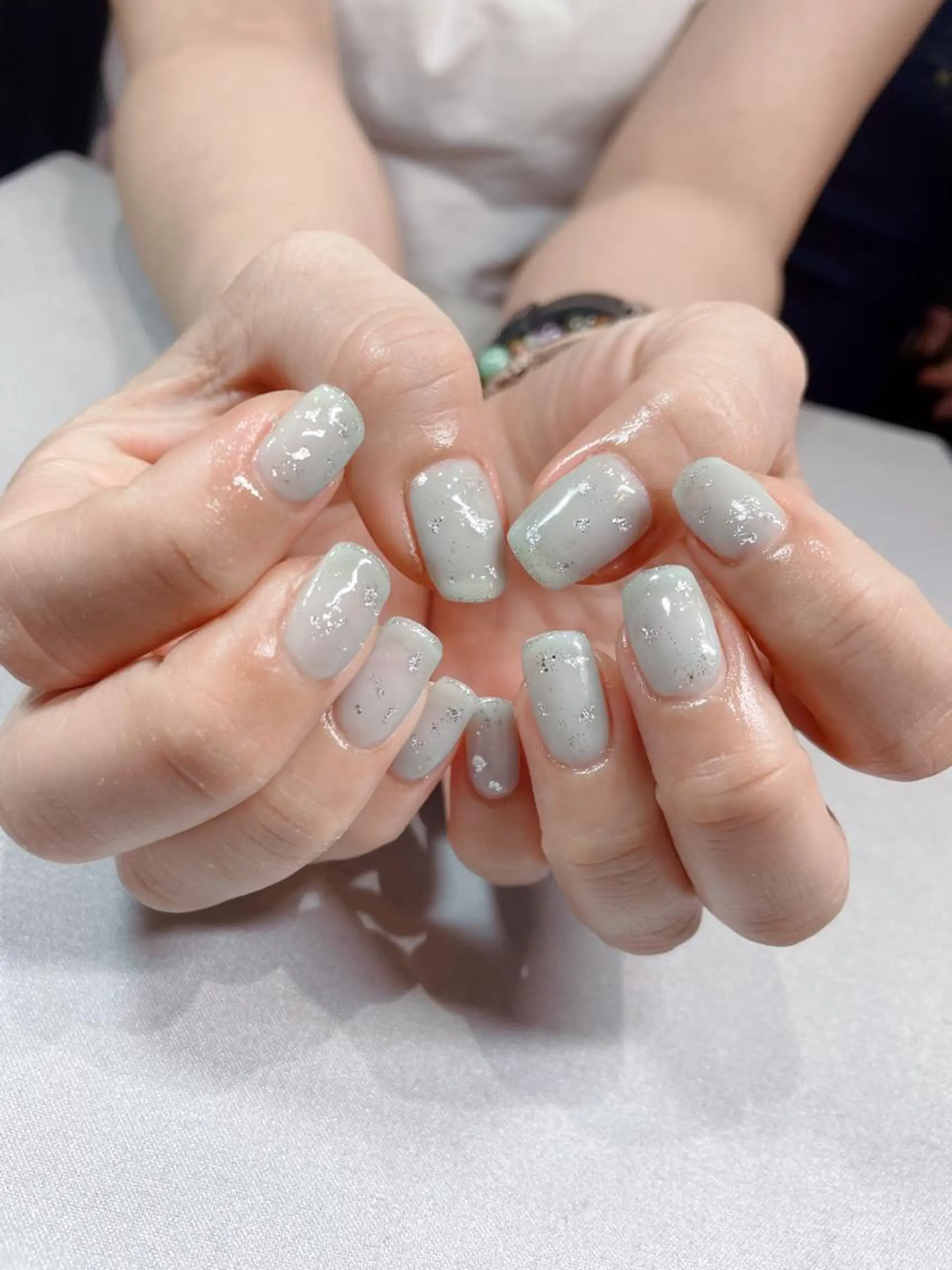 ネイル iiloo aromaworksのネイルデザイン