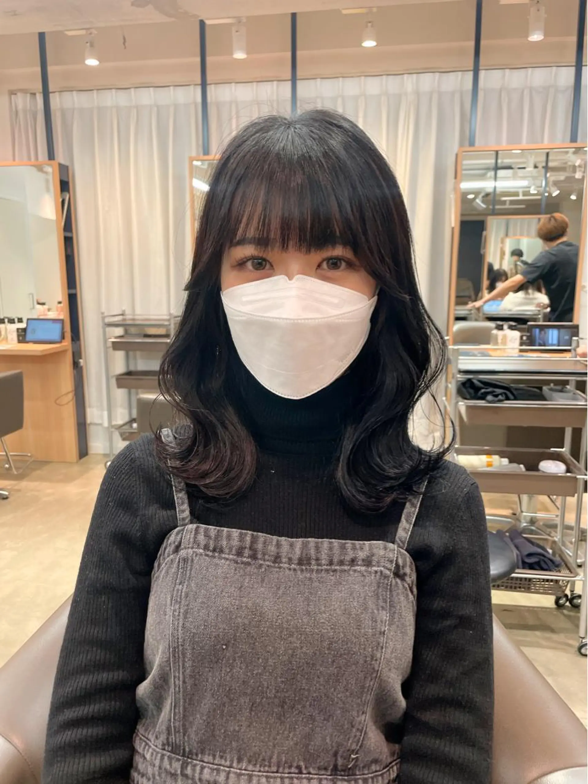 ミディアム くびれヘア ワイドバング ❤️ショートカット ・顔周りカット❤️のヘアスタイル