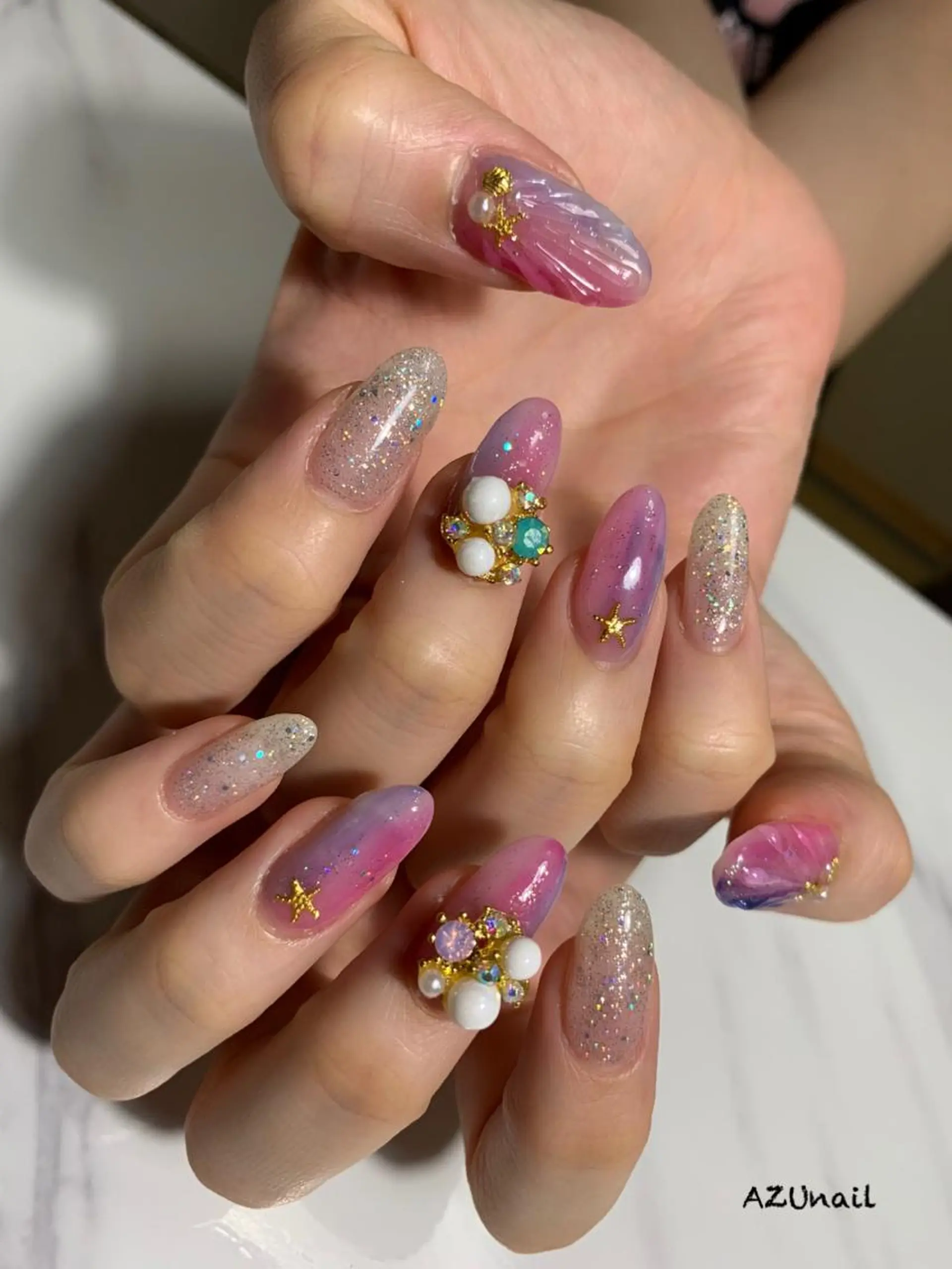 ネイル AZU nailのネイルデザイン