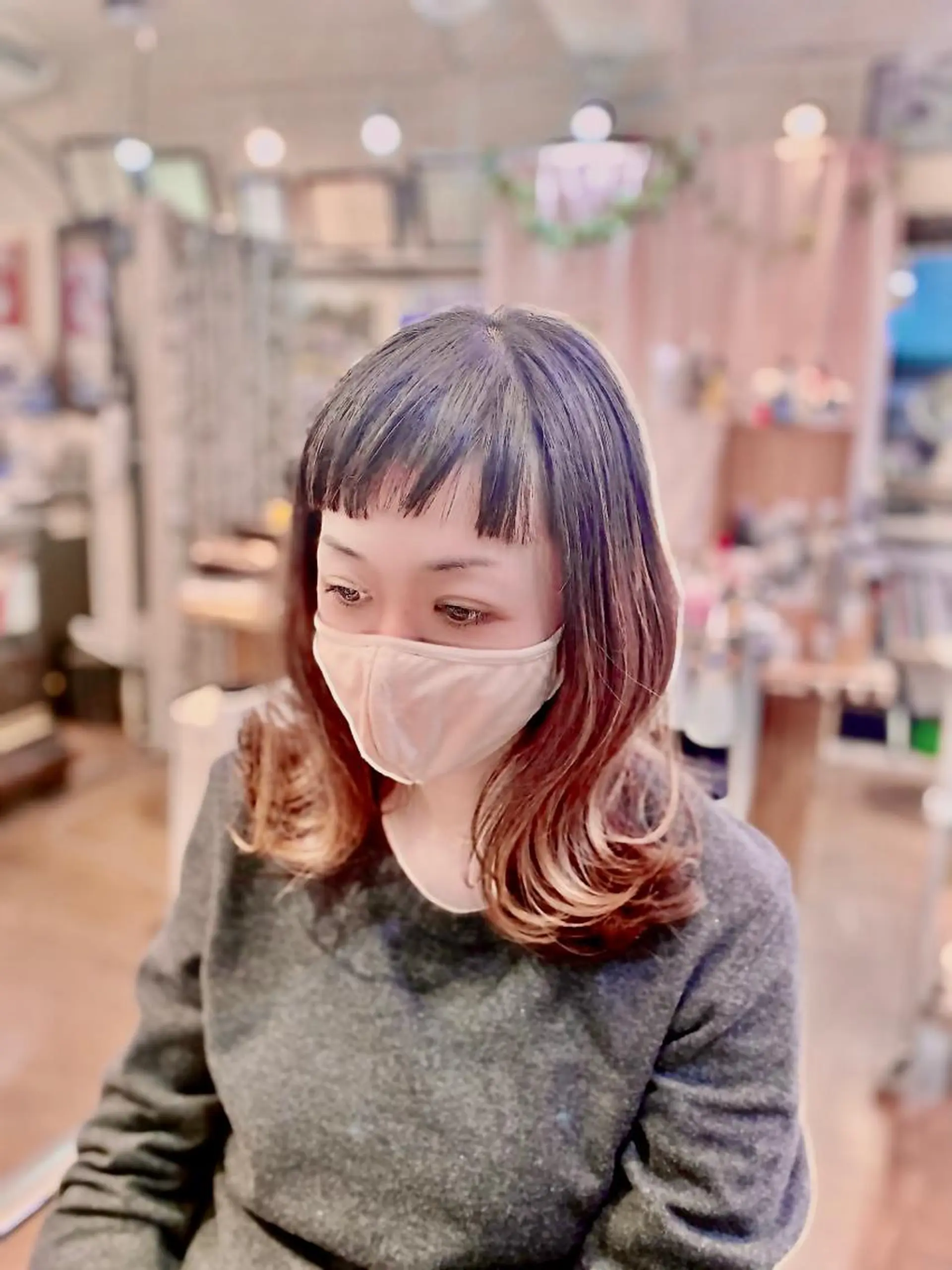 ミディアム ブルーヘブン TAKESHIのヘアスタイル