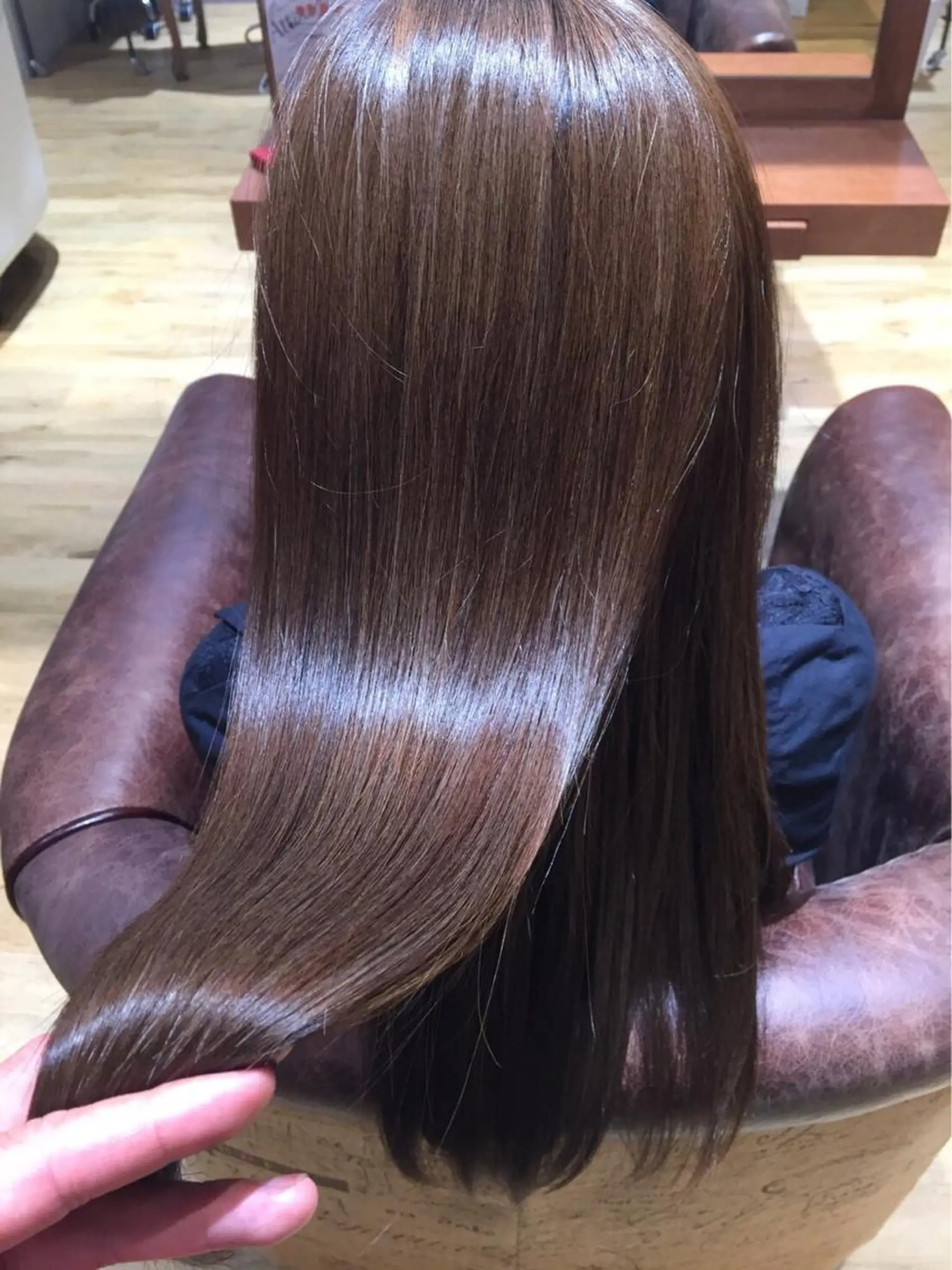 ロング カラー パーマ ヘアアレンジ メンズ キッズ ネイル マツエク・マツパ アティリー 西梅田のヘアスタイル