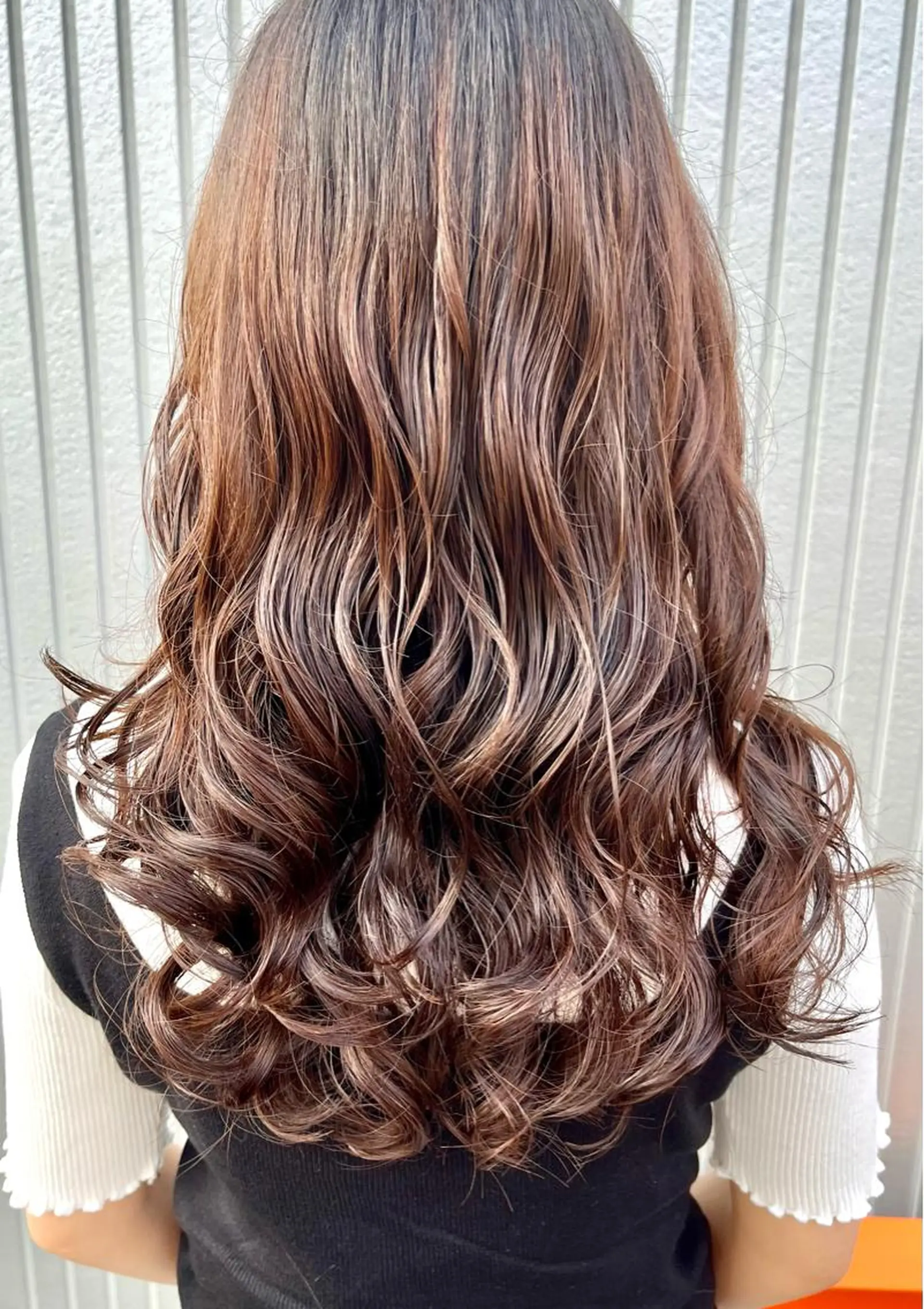 ロング カット パーマ ブルーモスクTOKYO所属・🌿ブルーモスク TOKYO🌿のヘアスタイル