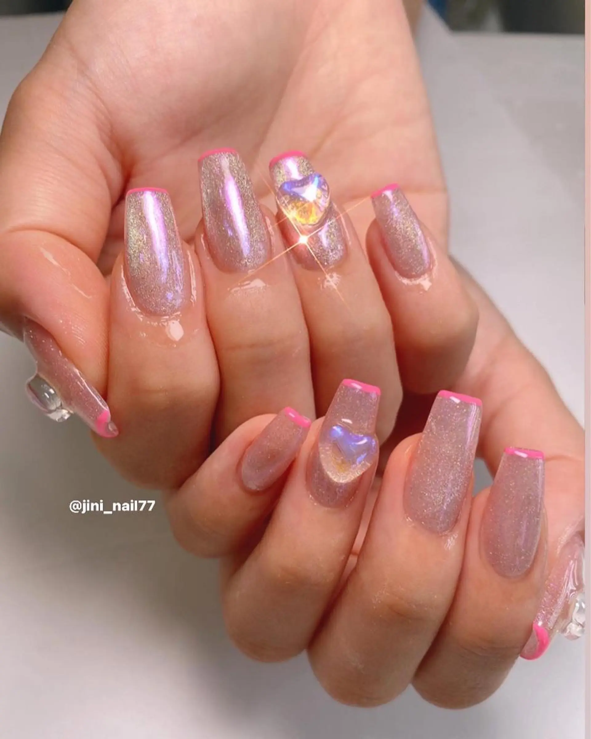 ネイル JINI NAIL所属・ジニ ネイルのネイルデザイン