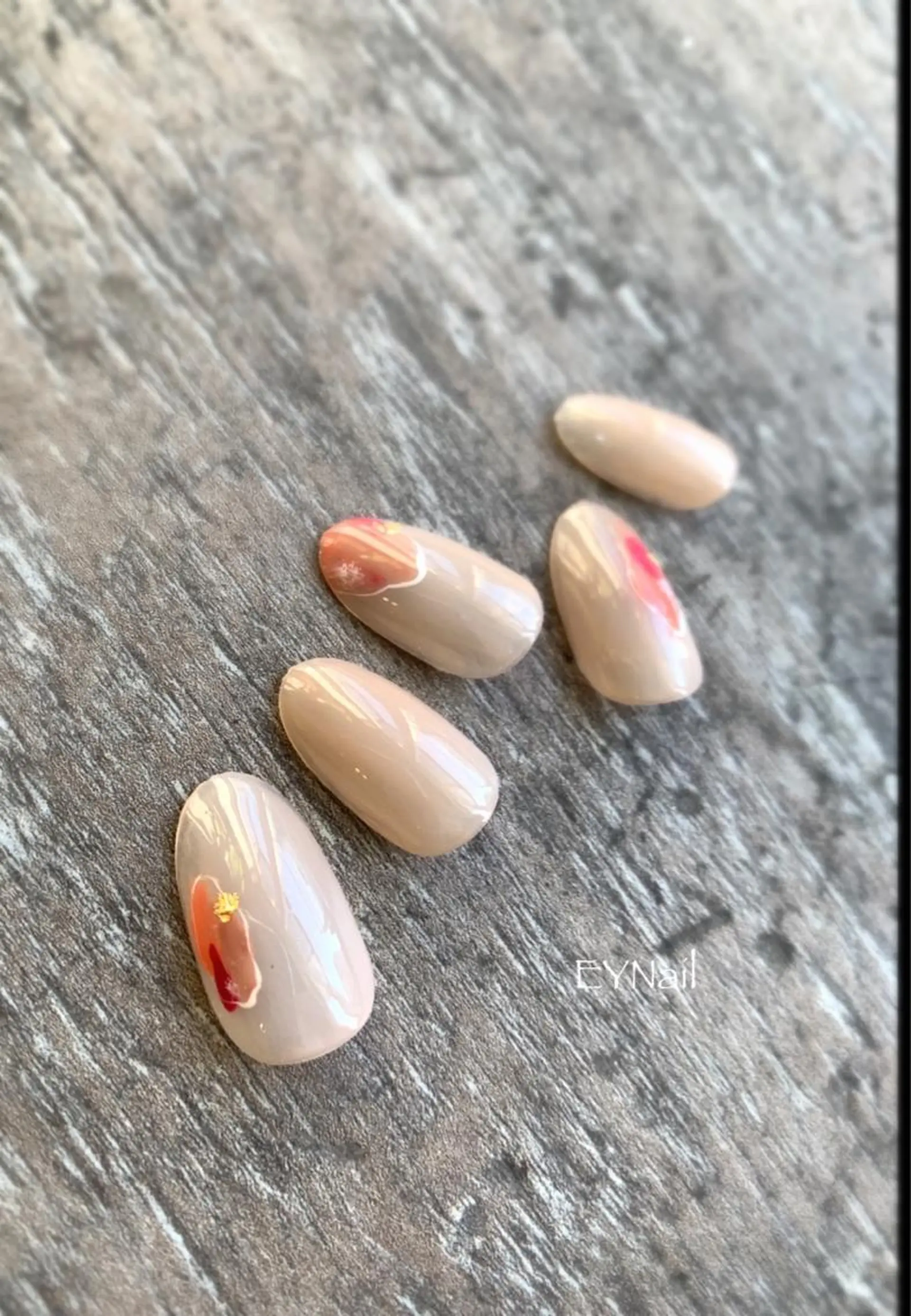 ネイル EYNail所属・EYNail Eriのネイルデザイン