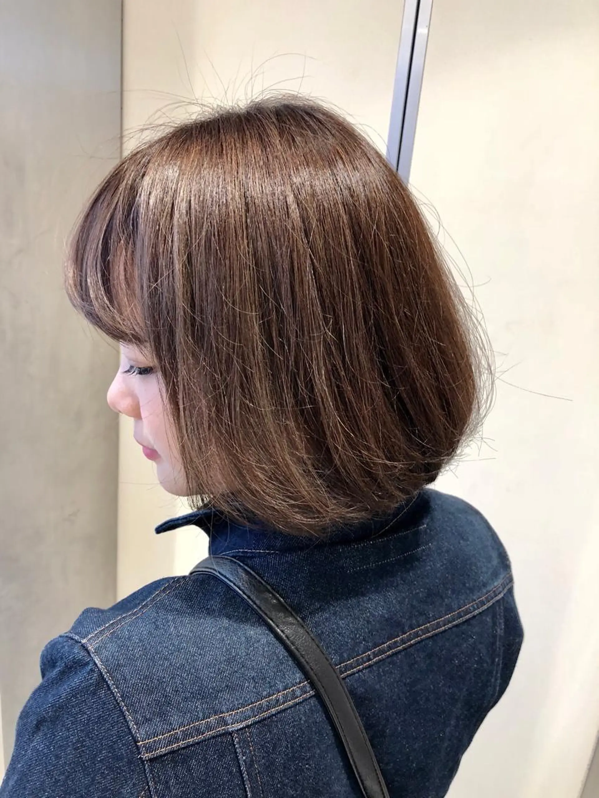 ショート カラー ベージュカラー tuki yokohama所属・店長 小池アキトのヘアスタイル