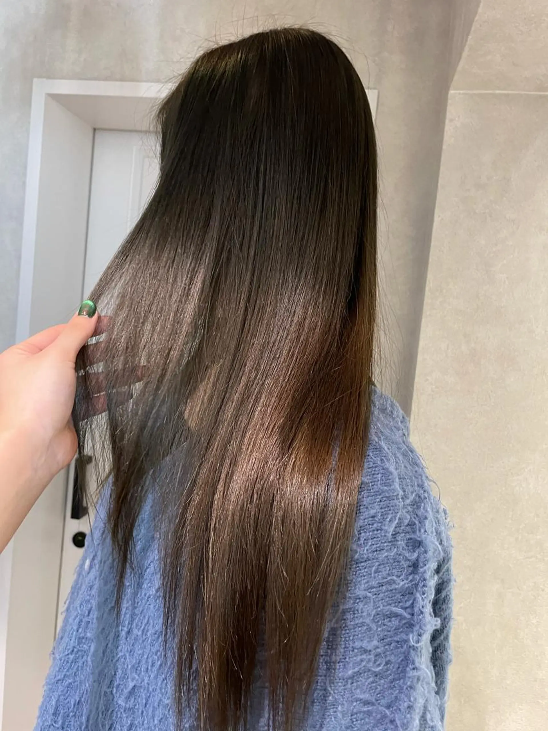 ロング カラー ヘアカラー トリートメント ナチュラル透明感🌱 小山美樹子のヘアスタイル